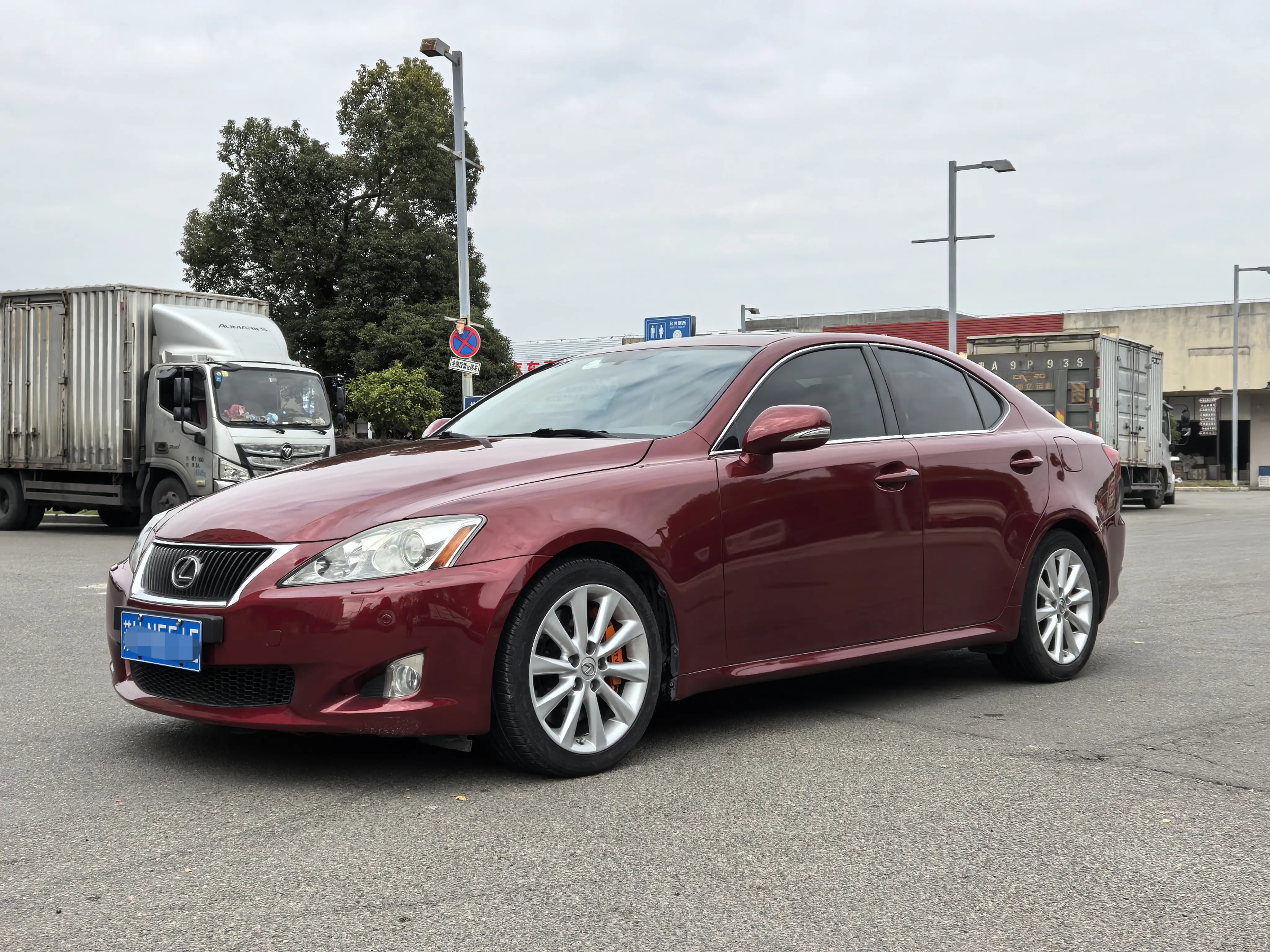 Lexus IS  из Китая