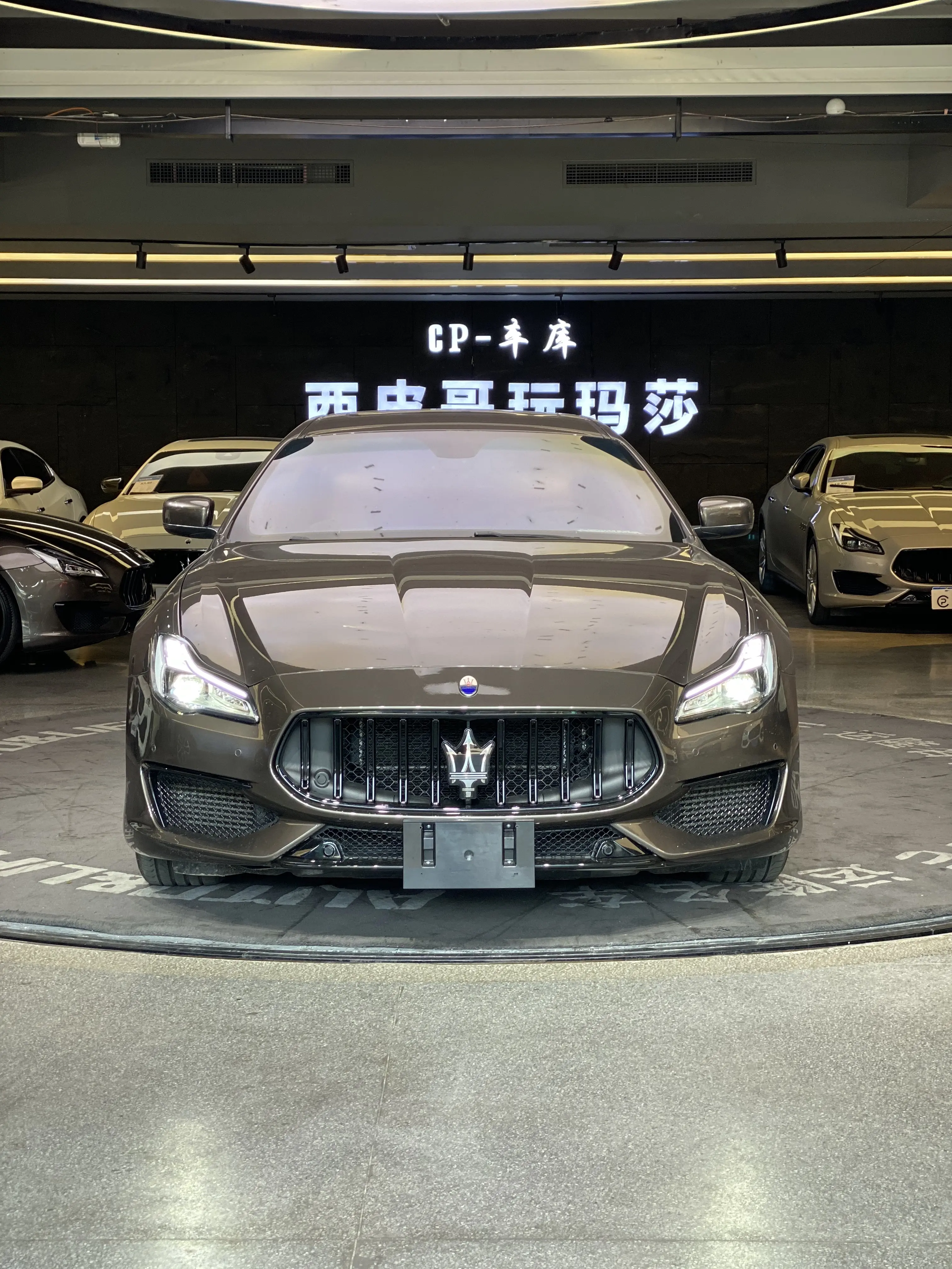 Maserati President  из Китая