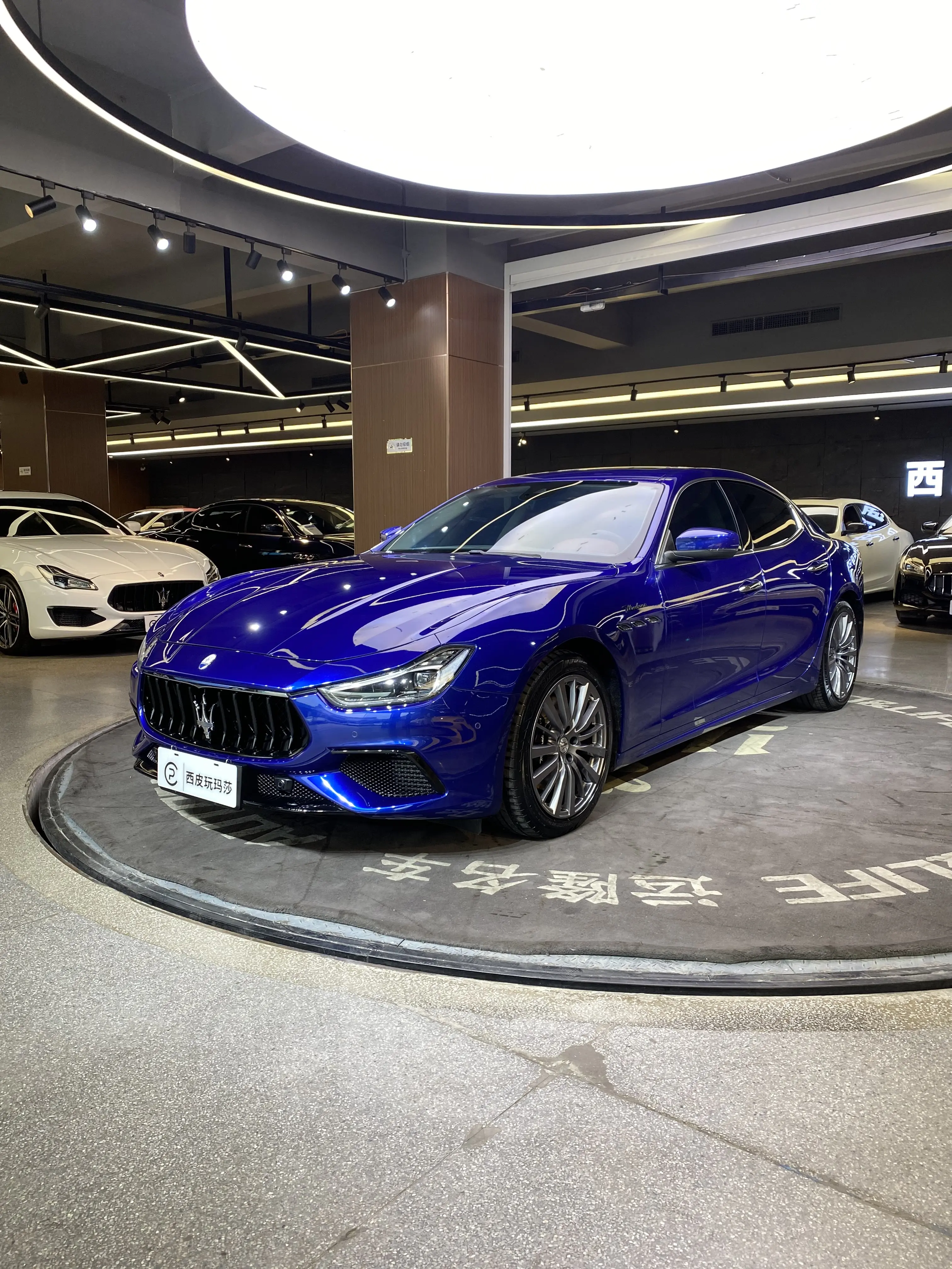 Maserati Ghibli  из Китая