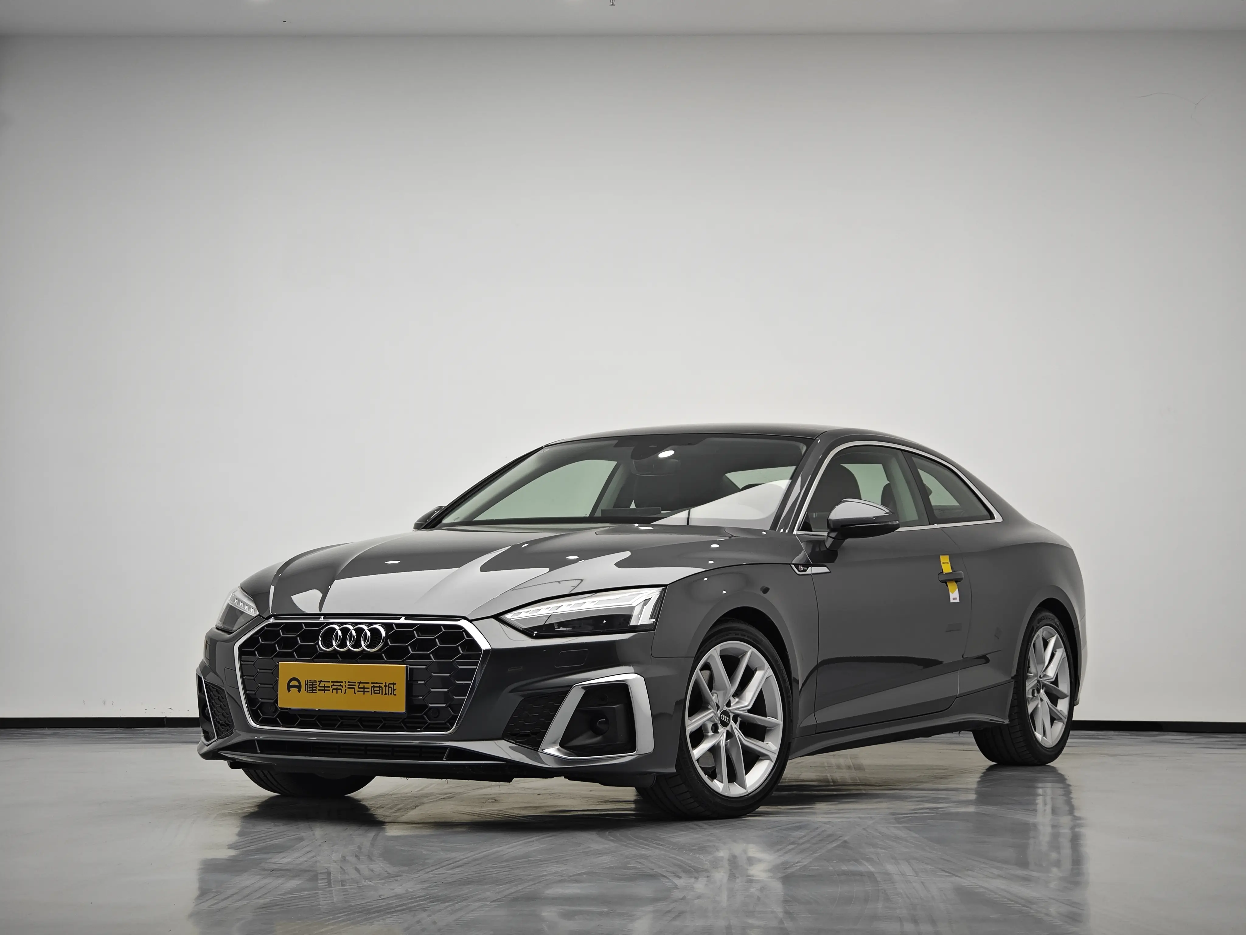 Audi A5  из Китая