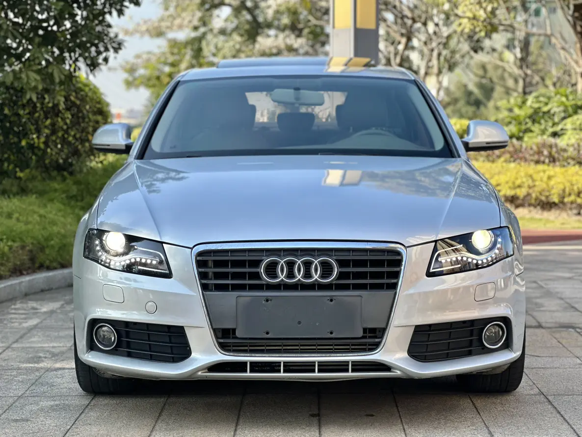 Audi A4L  из Китая