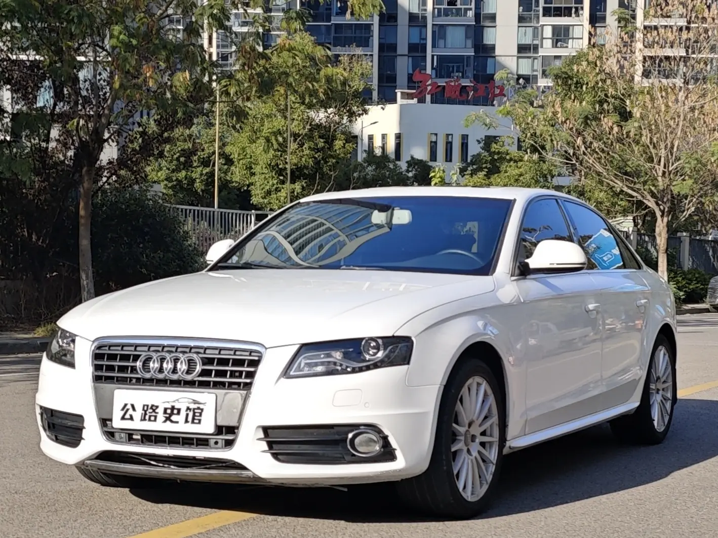 Audi A4L  из Китая