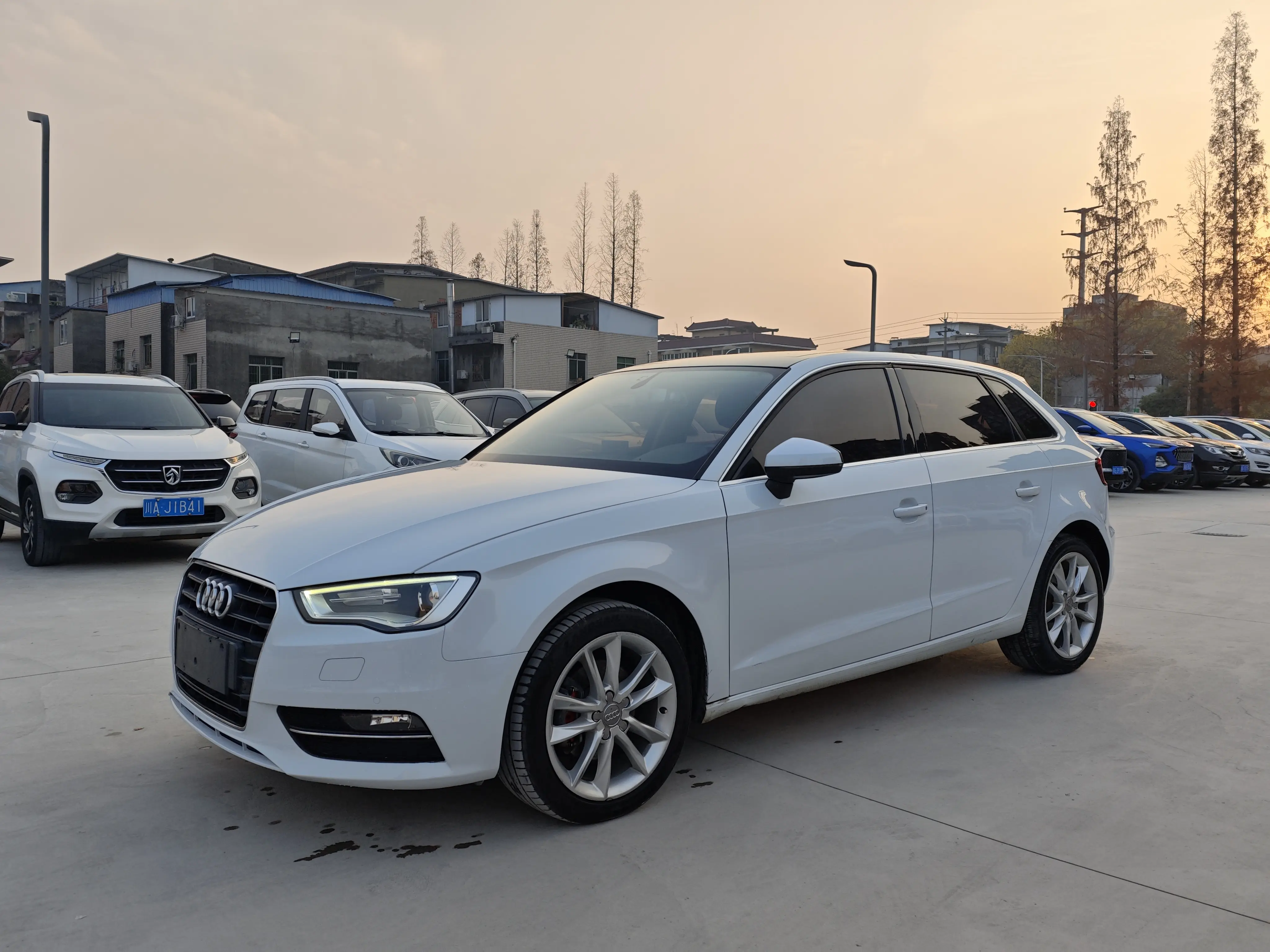 Audi A3  из Китая