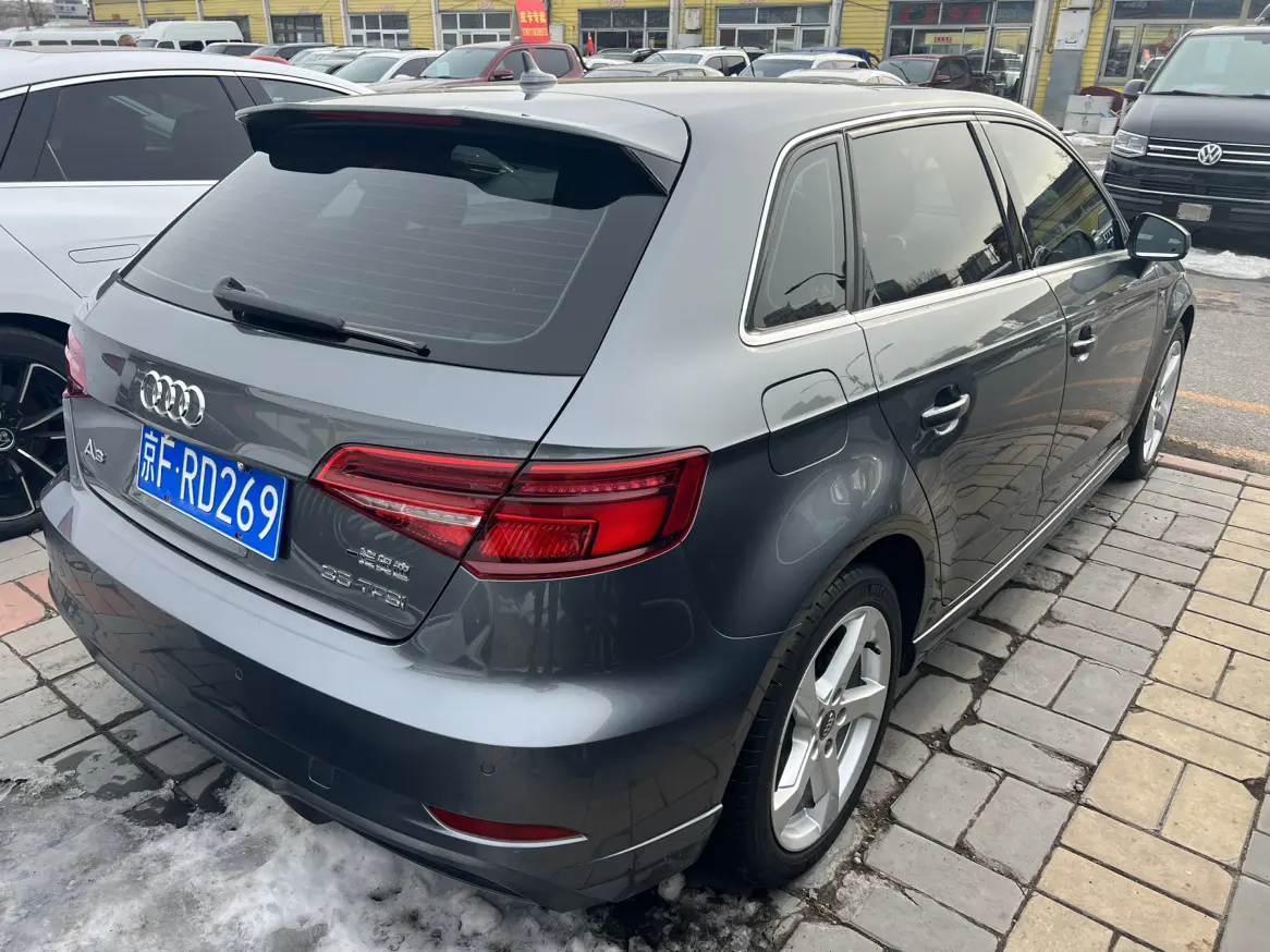 Audi A3  из Китая