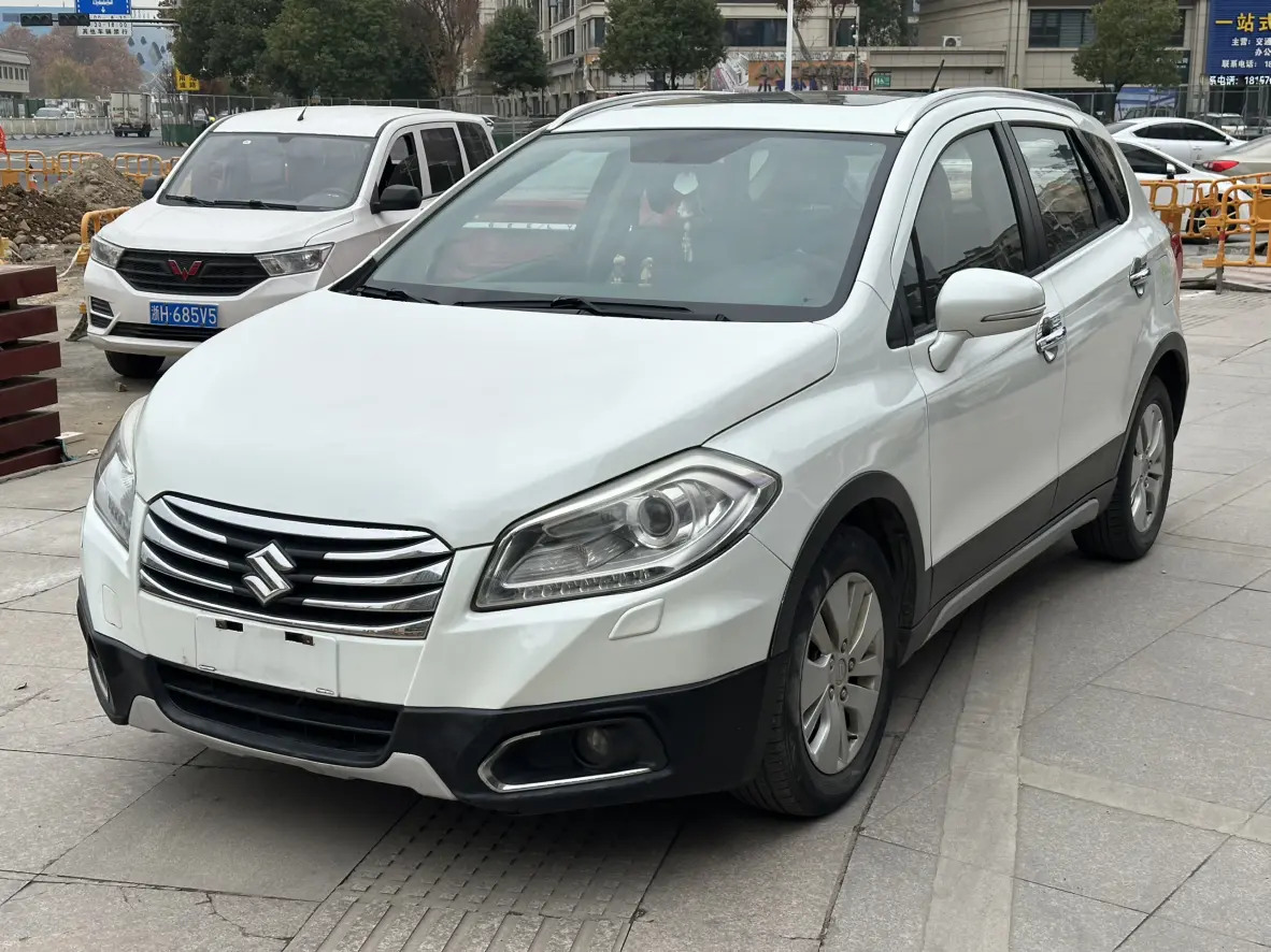 Suzuki Feng Yu  из Китая