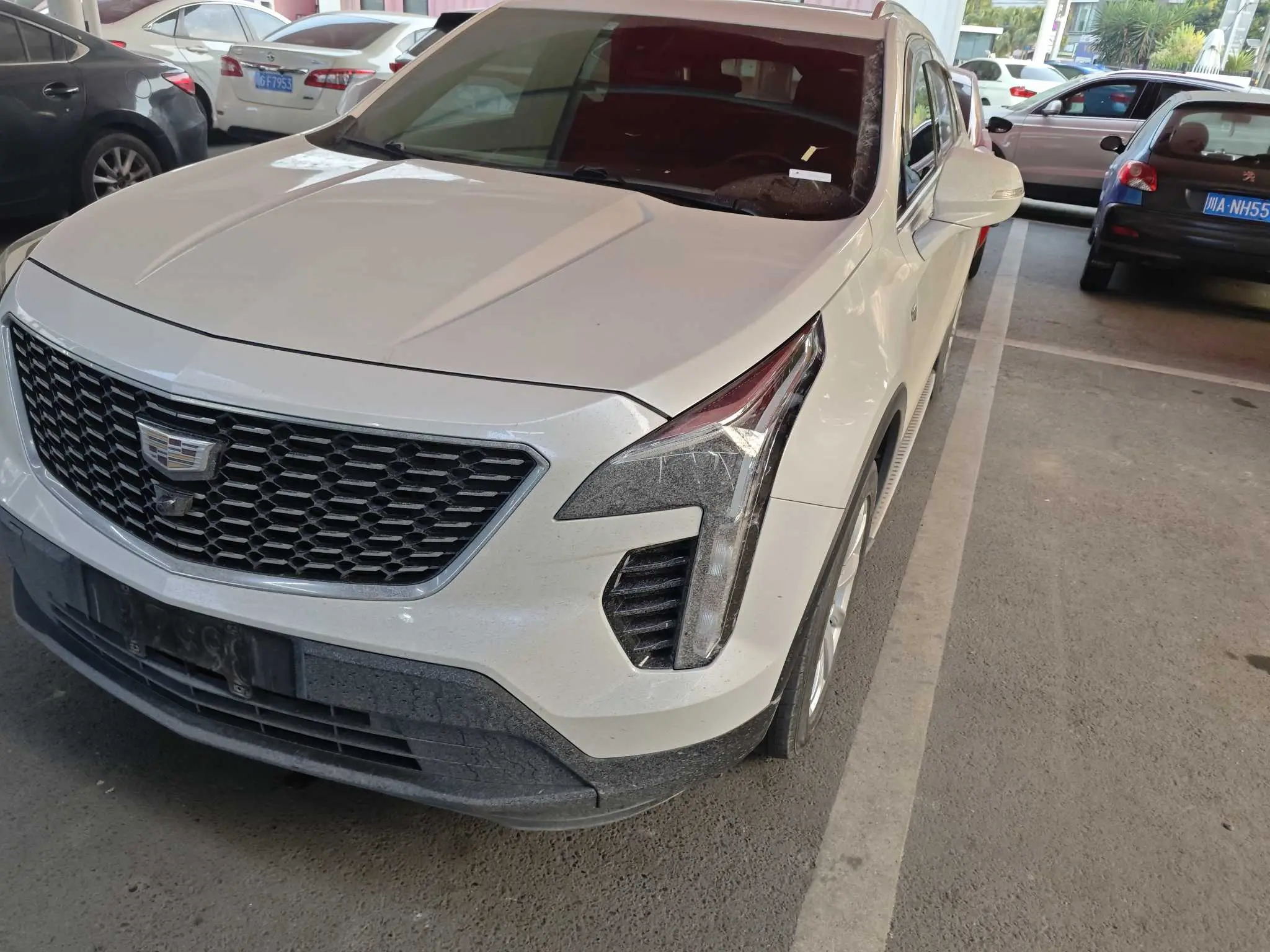 Cadillac XT4  из Китая