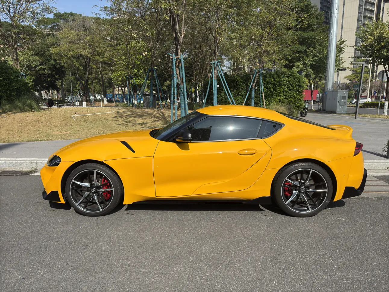 Toyota Supra  из Китая