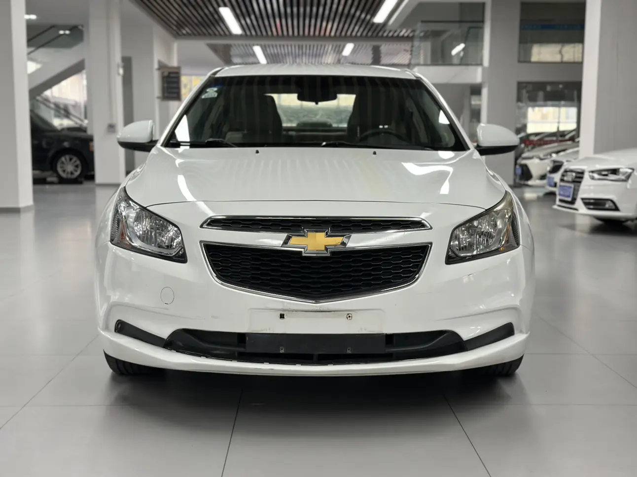 Chevrolet Monza (Cruze)  из Китая