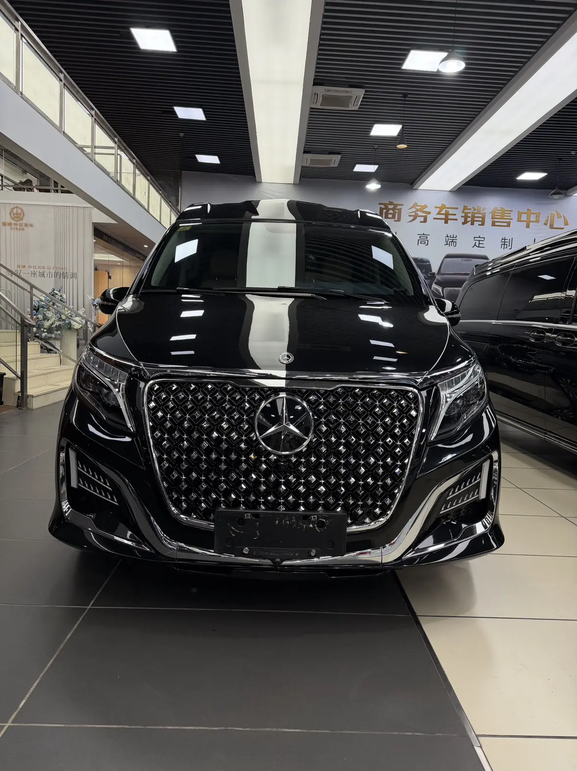 Mercedes-Benz Vito  из Китая