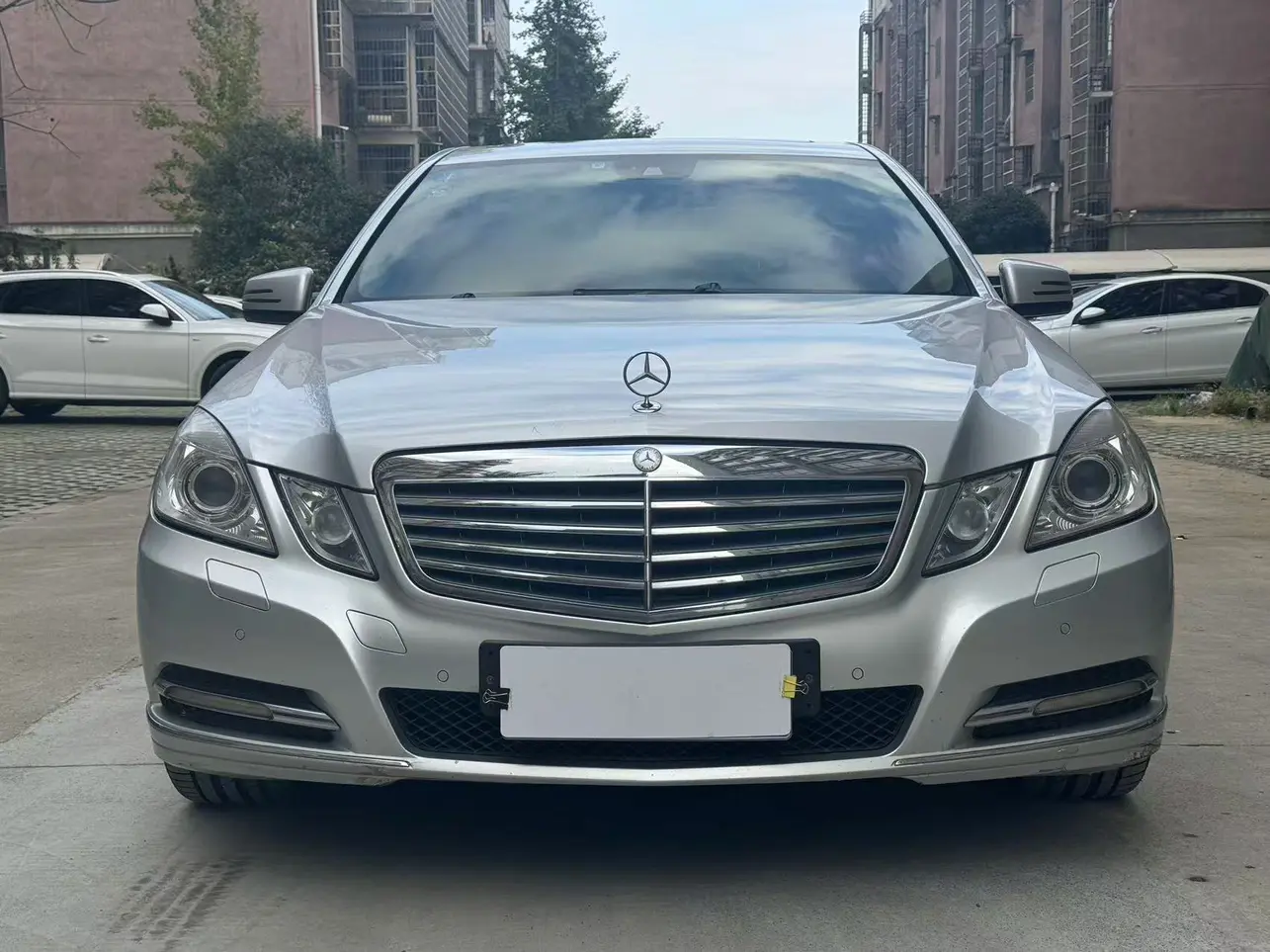 Mercedes-Benz E-Class  из Китая