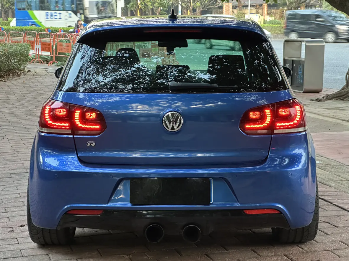 Volkswagen Golf  из Китая