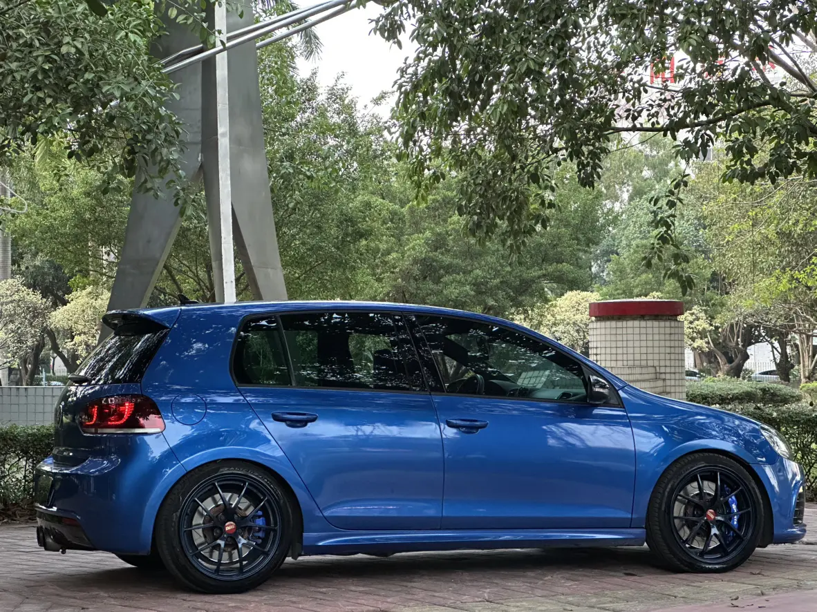 Volkswagen Golf  из Китая