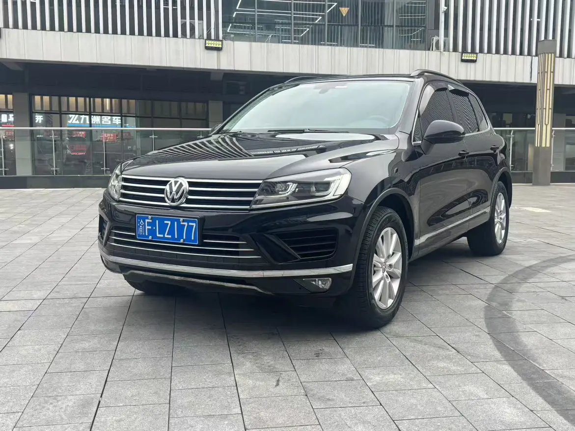 Volkswagen Touareg  из Китая