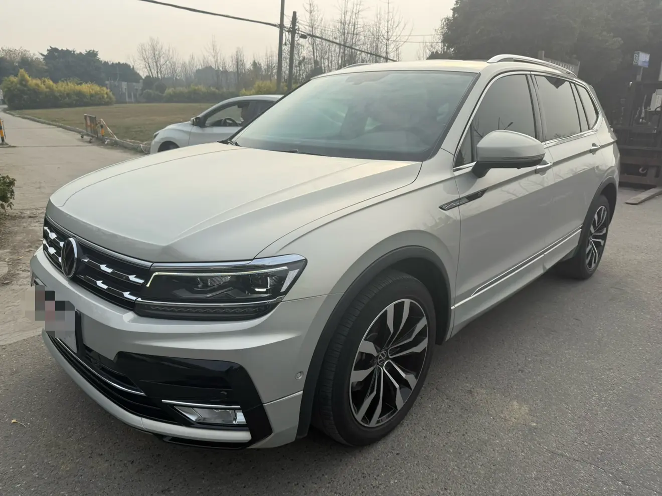 Volkswagen Tiguan L  из Китая