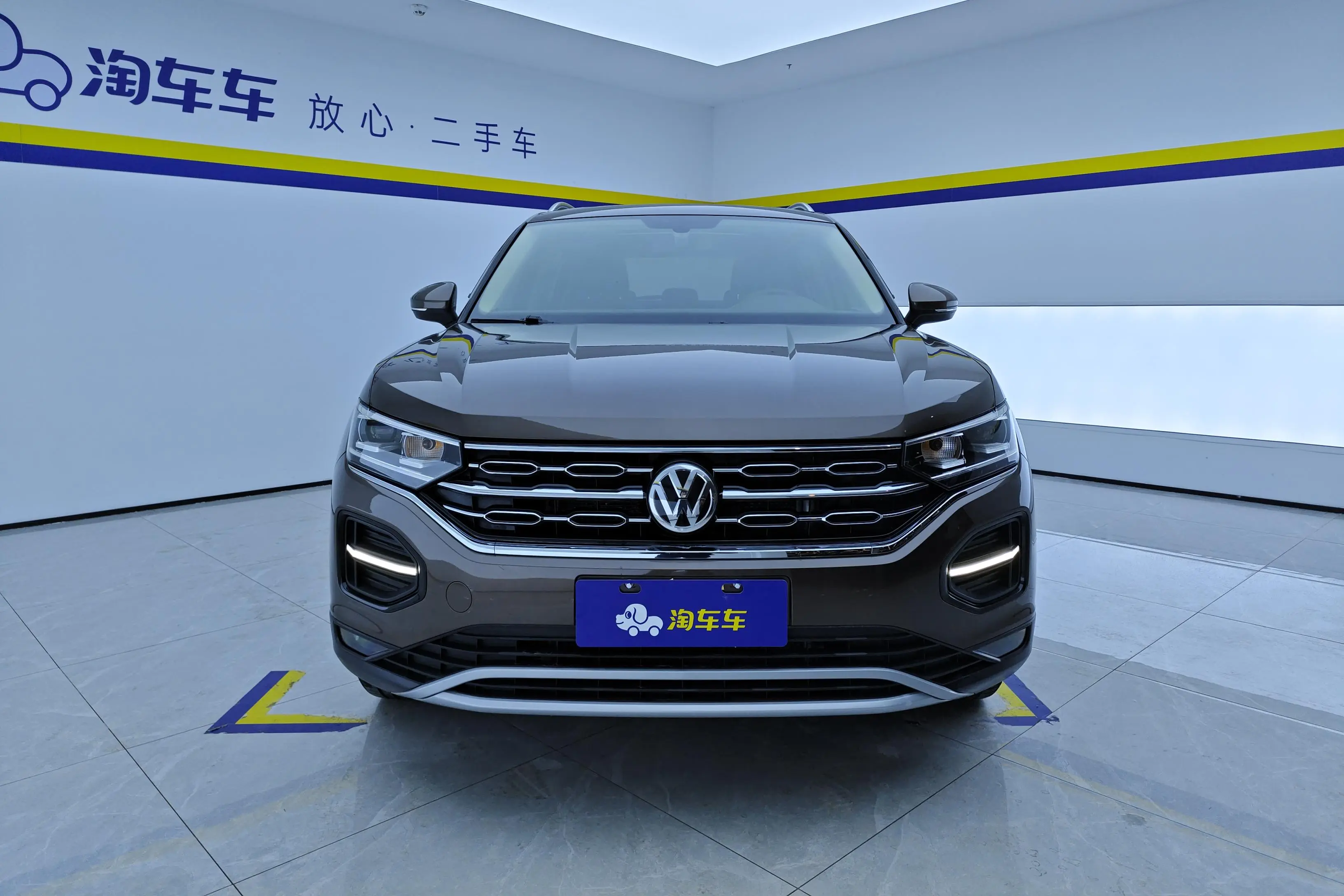 Volkswagen Tayron  из Китая