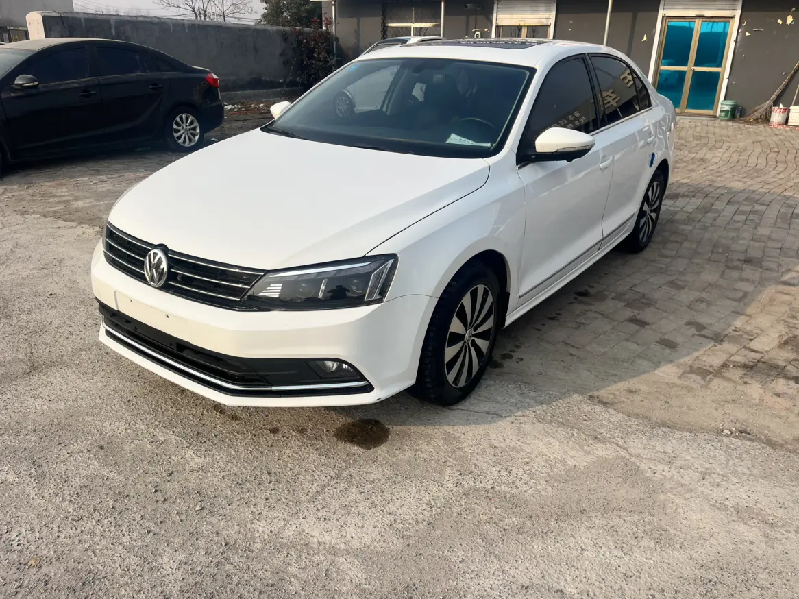 Volkswagen Sagitar  из Китая