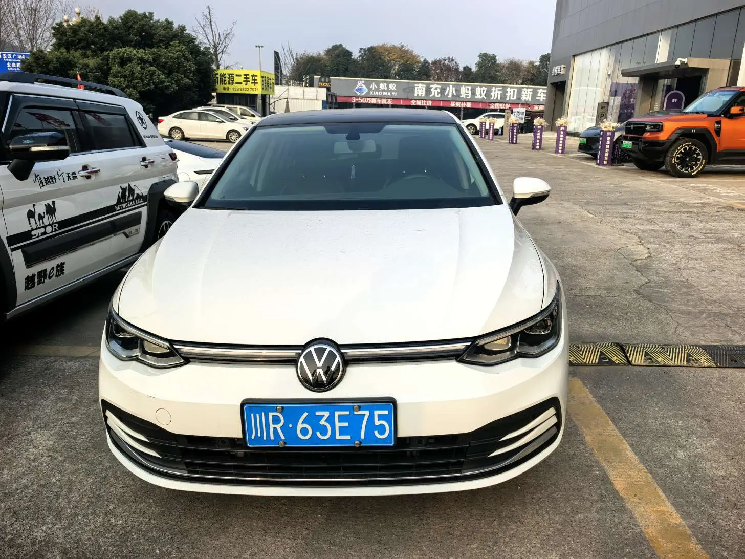 Volkswagen Golf  из Китая