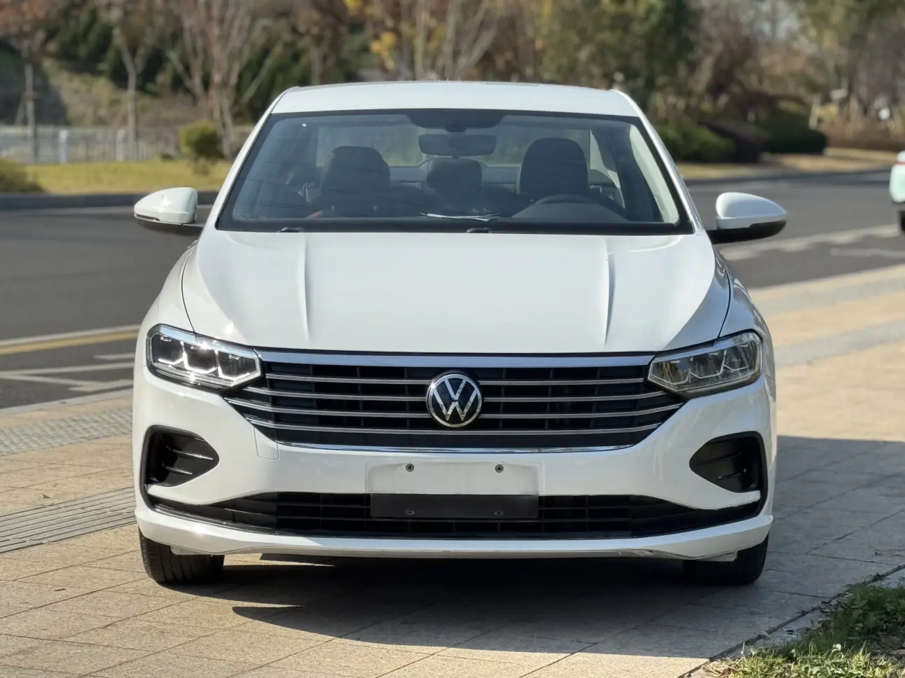 Volkswagen Lavida  из Китая