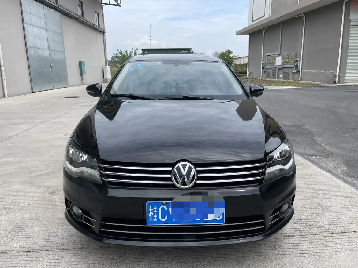 Volkswagen Bora  из Китая