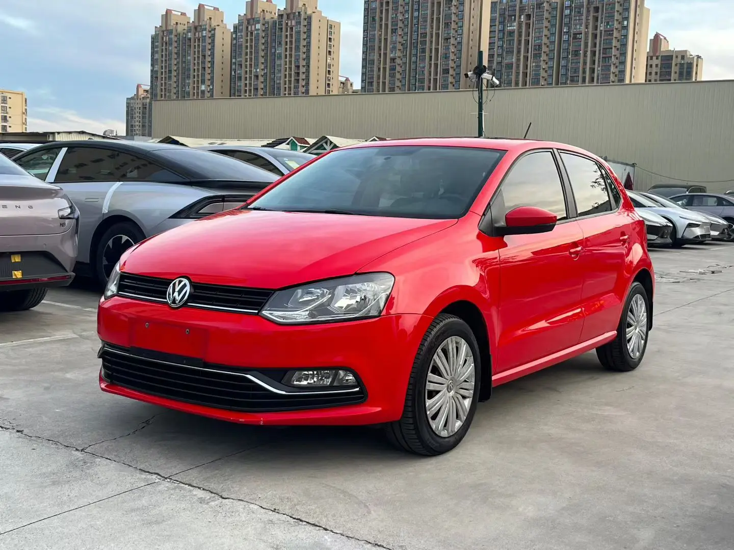 Volkswagen Polo  из Китая