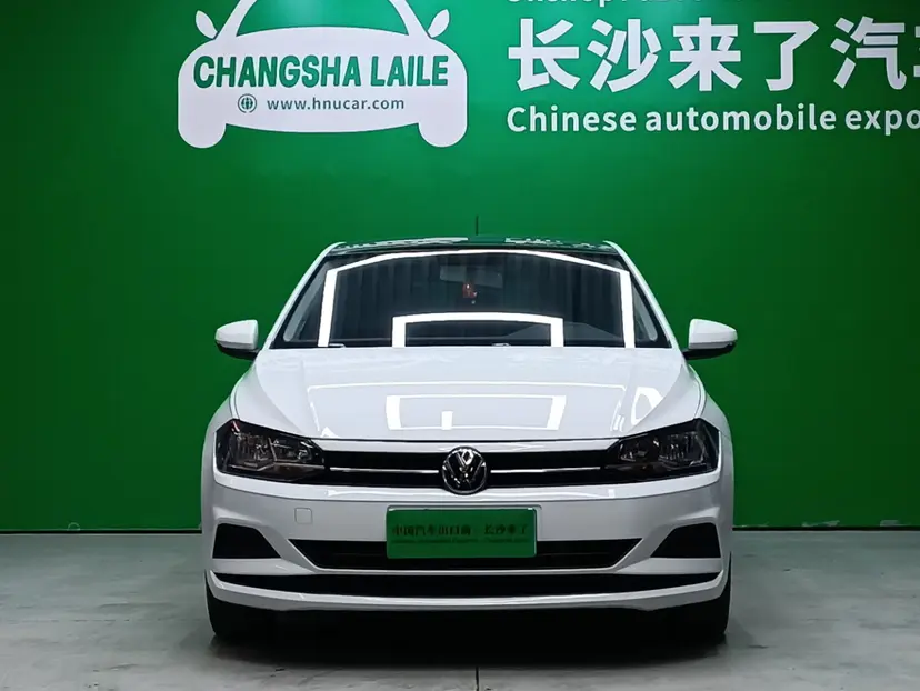 Volkswagen Polo  из Китая