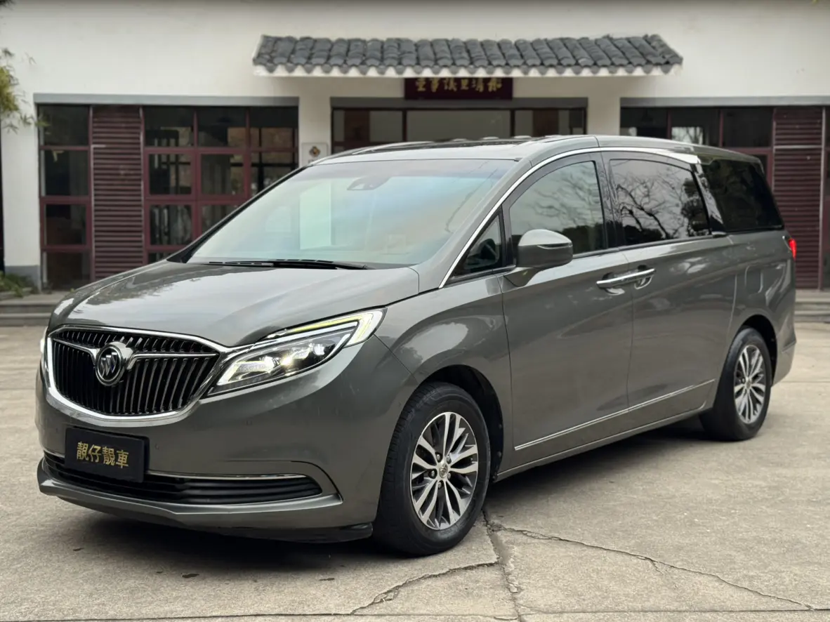 Buick GL8  из Китая