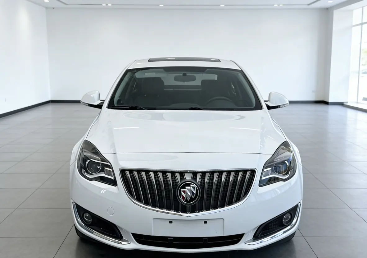 Buick Majesty  из Китая