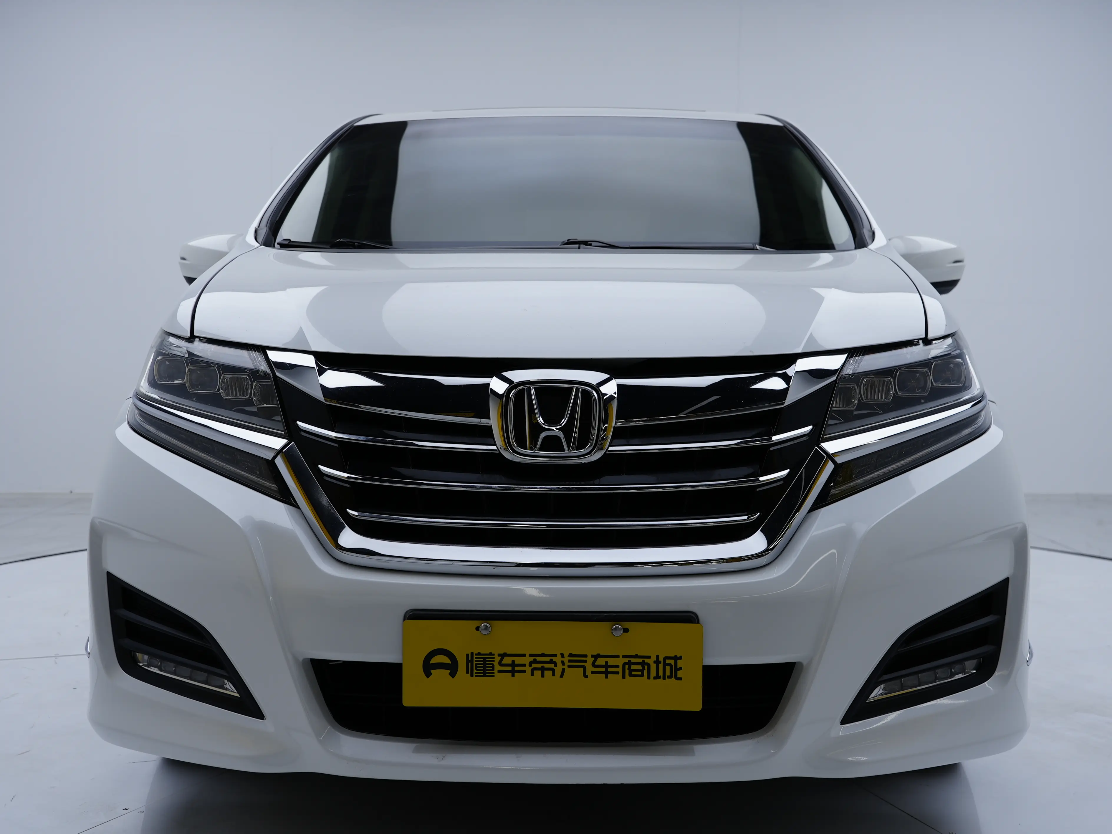 Honda Elysion (Alison)  из Китая