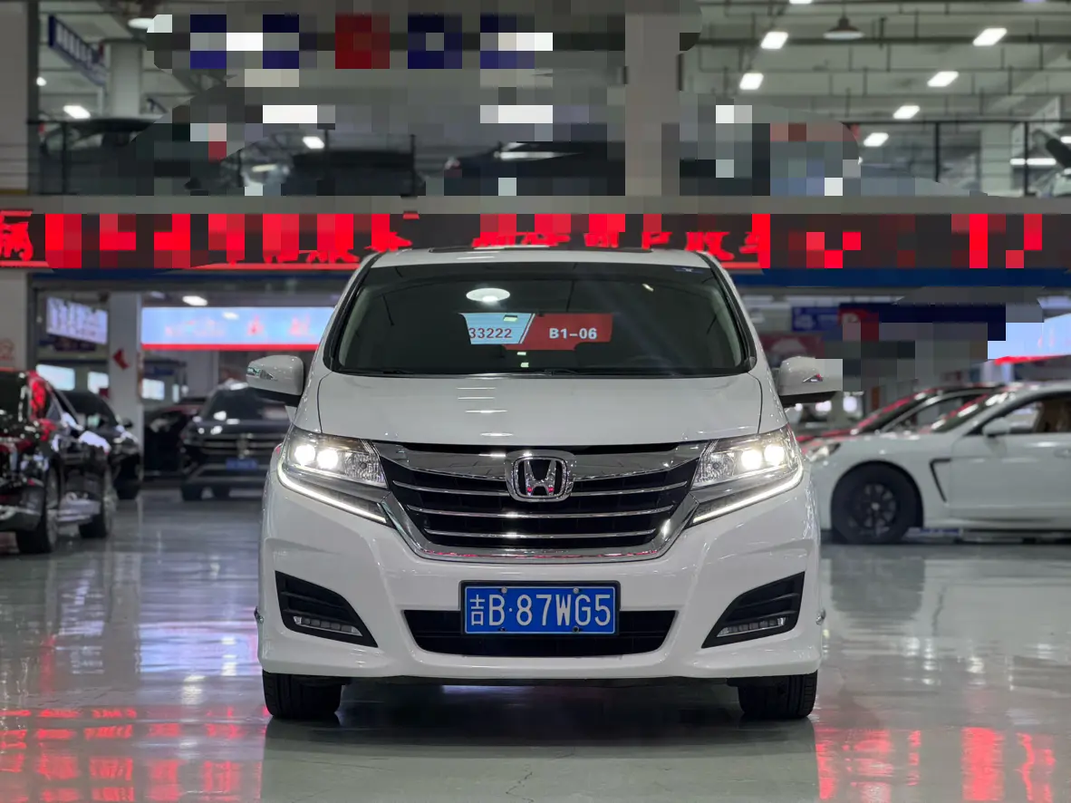 Honda Elysion (Alison)  из Китая