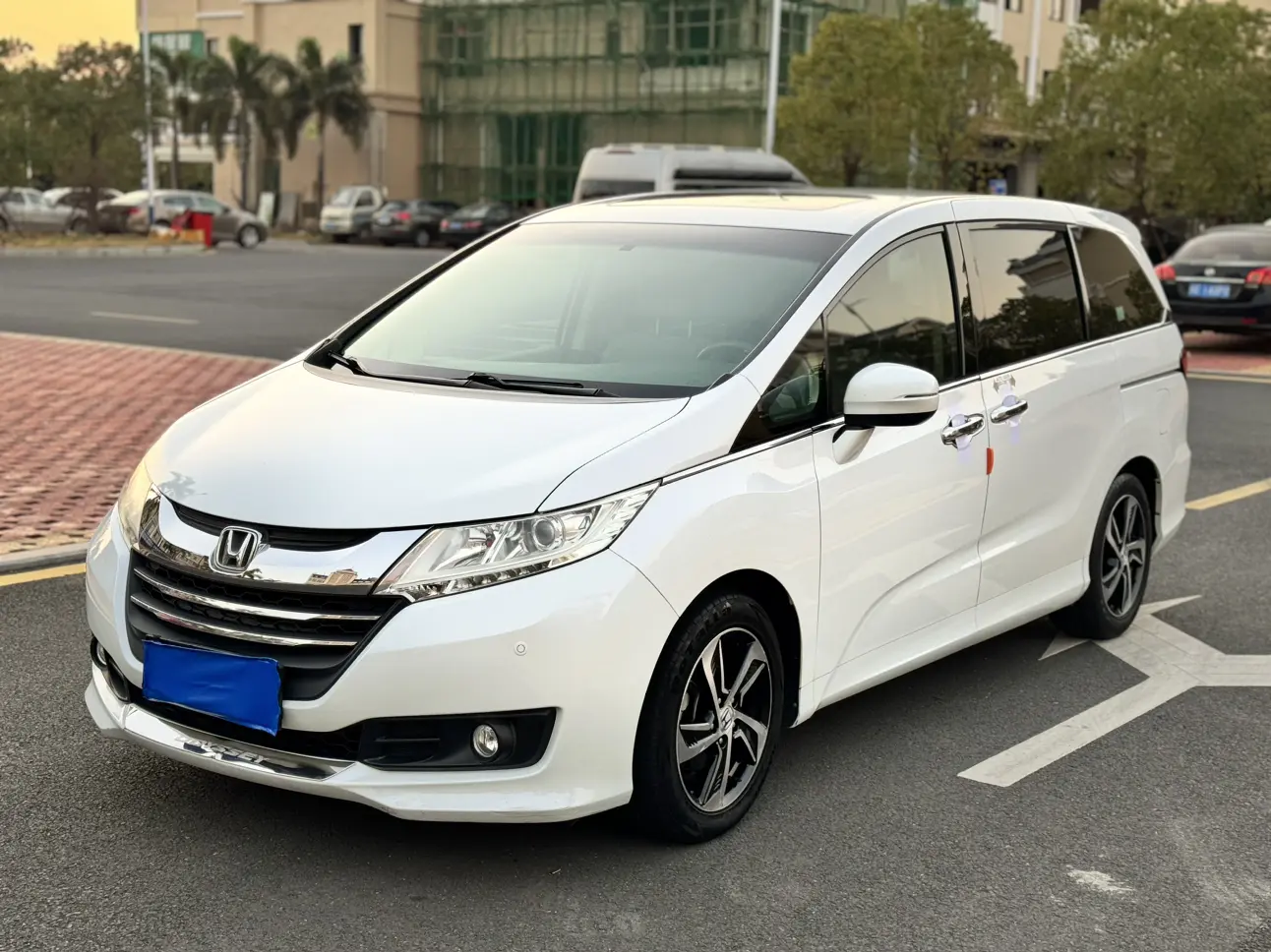 Honda Odyssey  из Китая