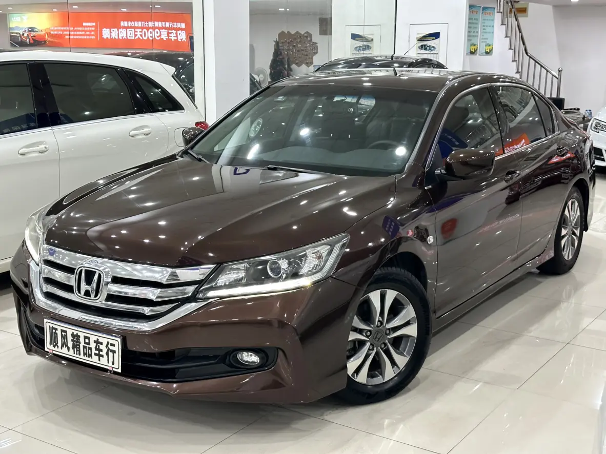 Honda Accord  из Китая
