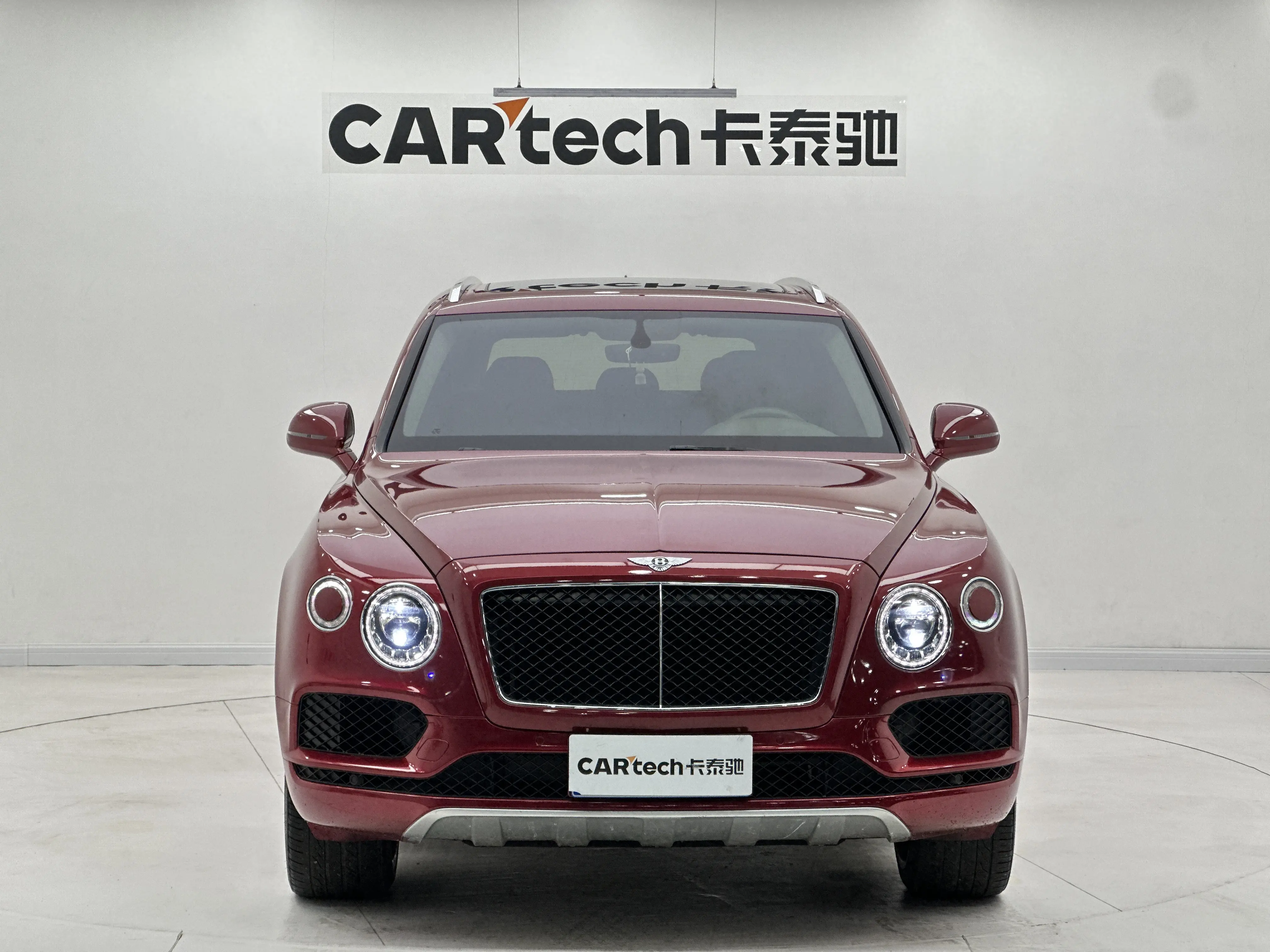 Bentley Bentayga  из Китая