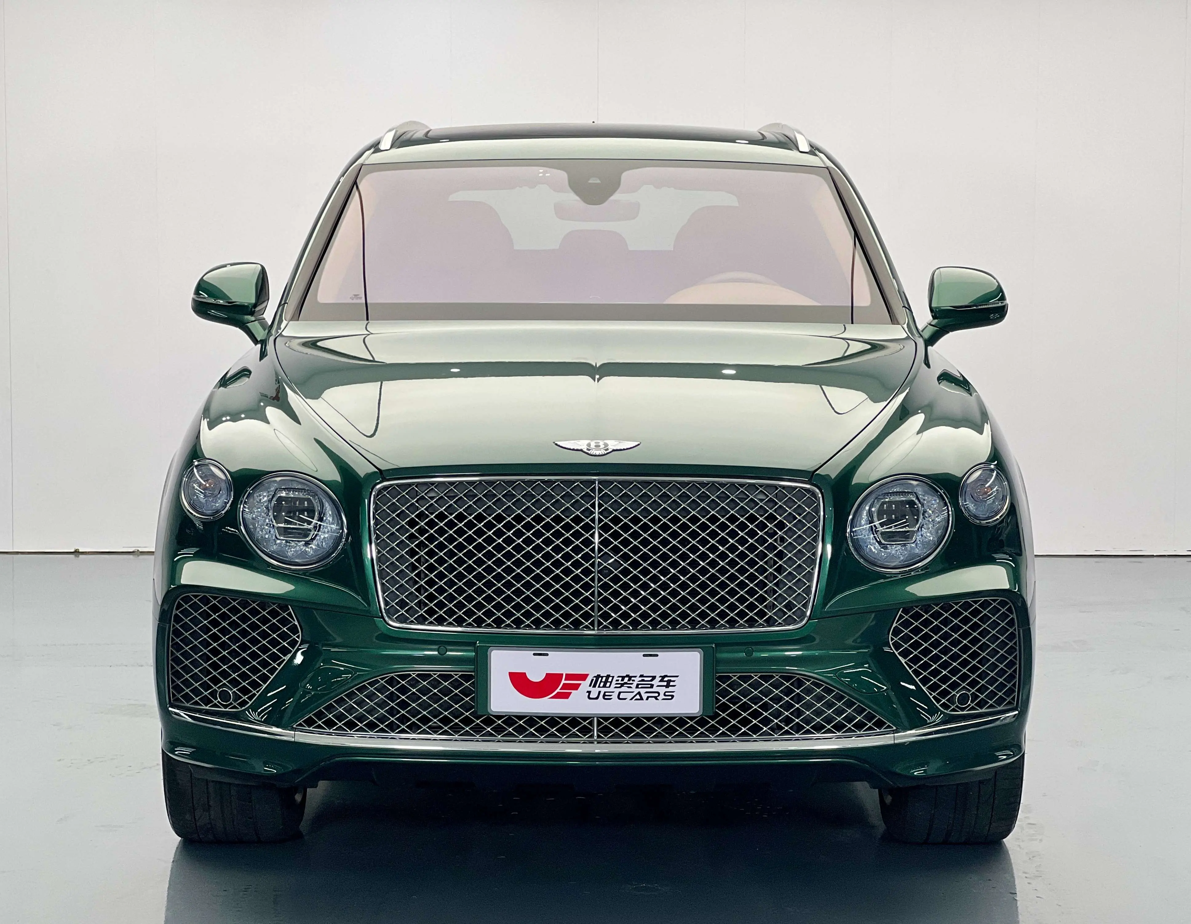 Bentley Bentayga  из Китая