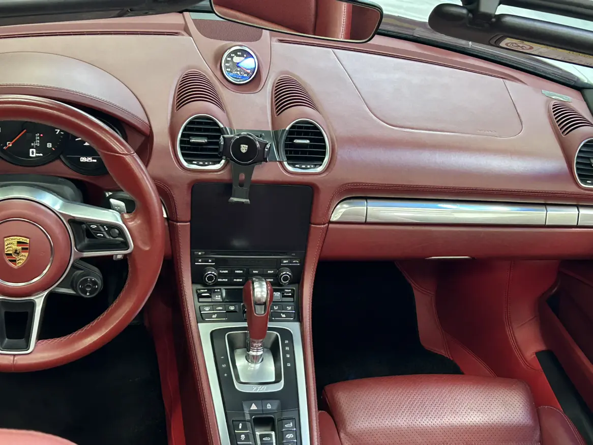 Porsche 718  из Китая