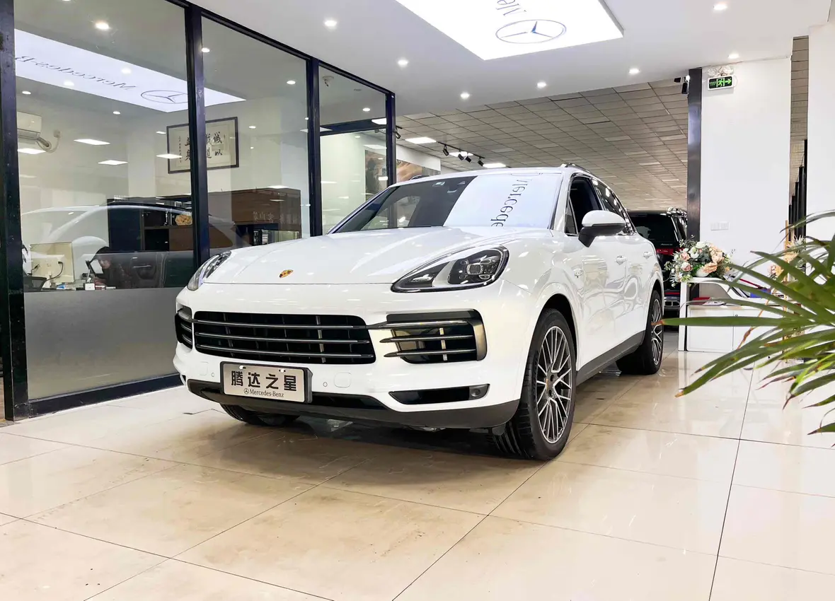 Porsche Cayenne E-Hybrid  из Китая