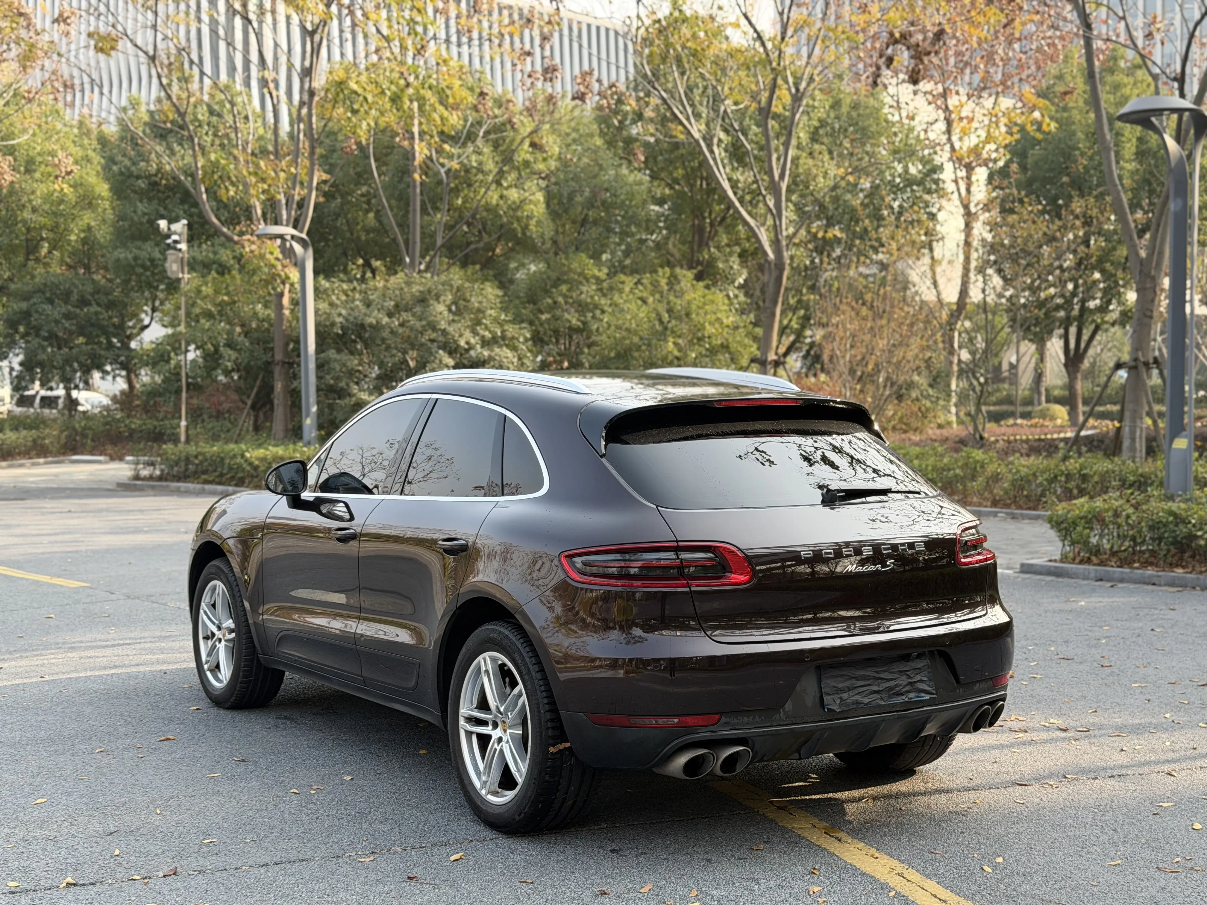 Porsche Macan  из Китая
