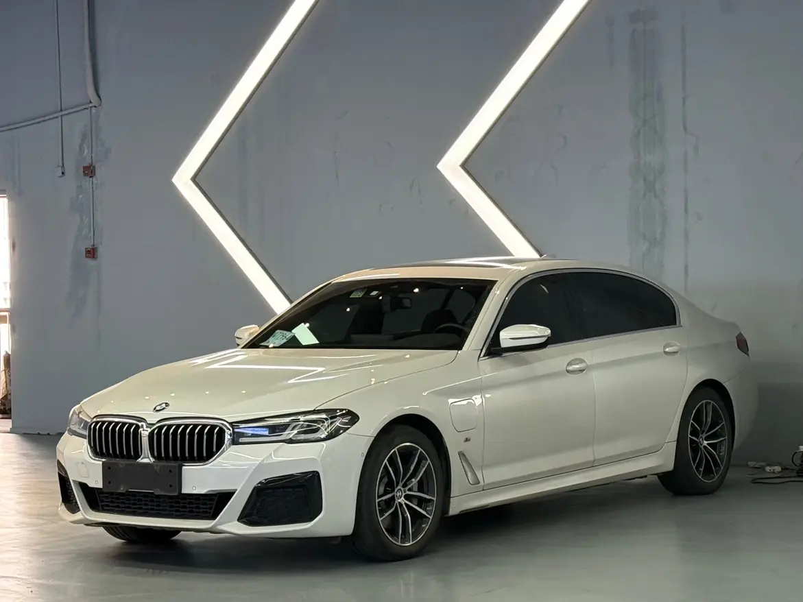BMW 5 Series PHEV