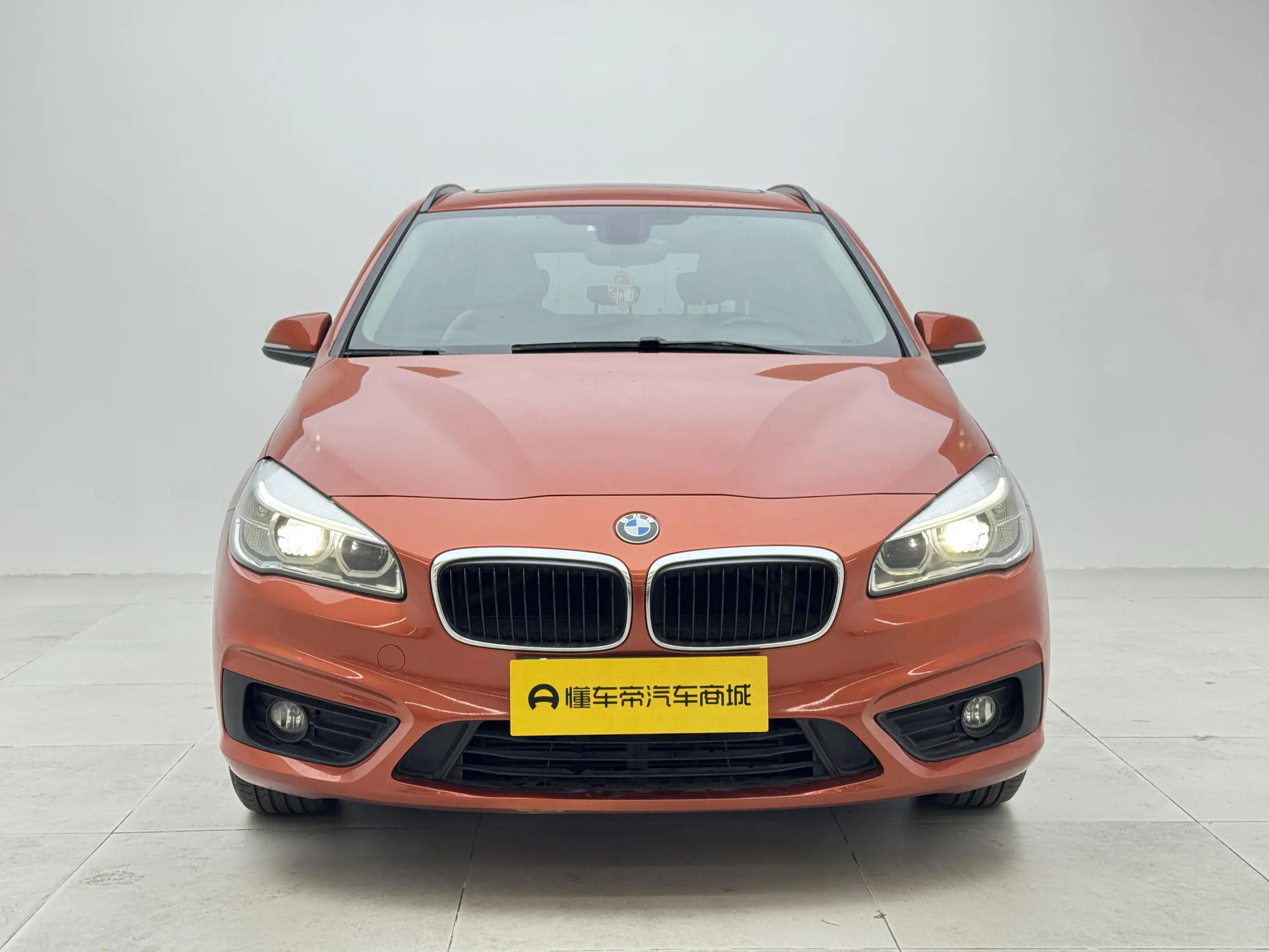 BMW 2 Series Active Tourer  из Китая