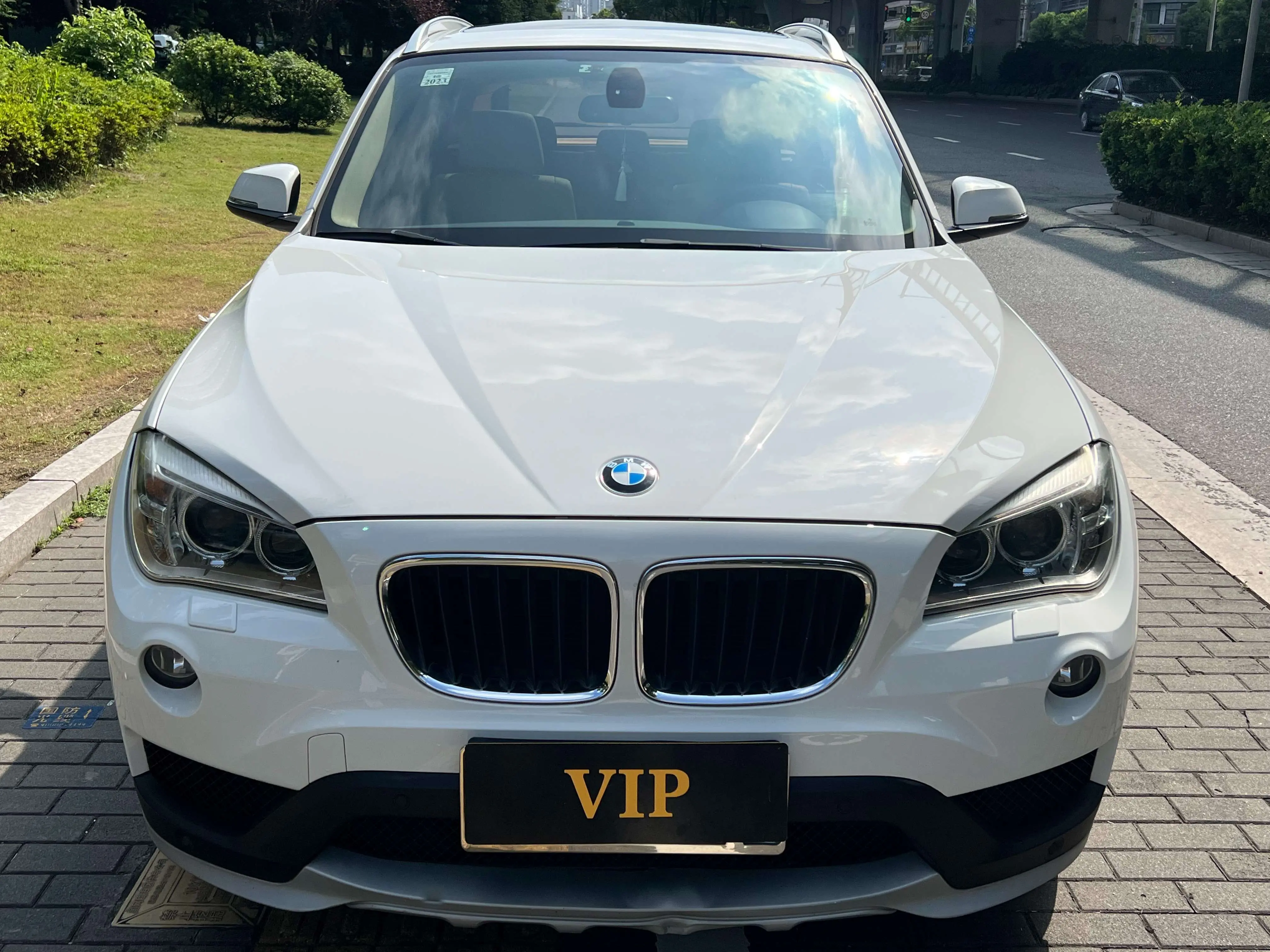 BMW X1  из Китая