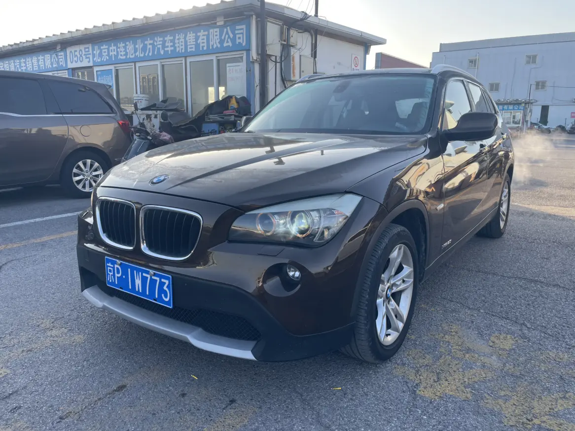 BMW X1  из Китая