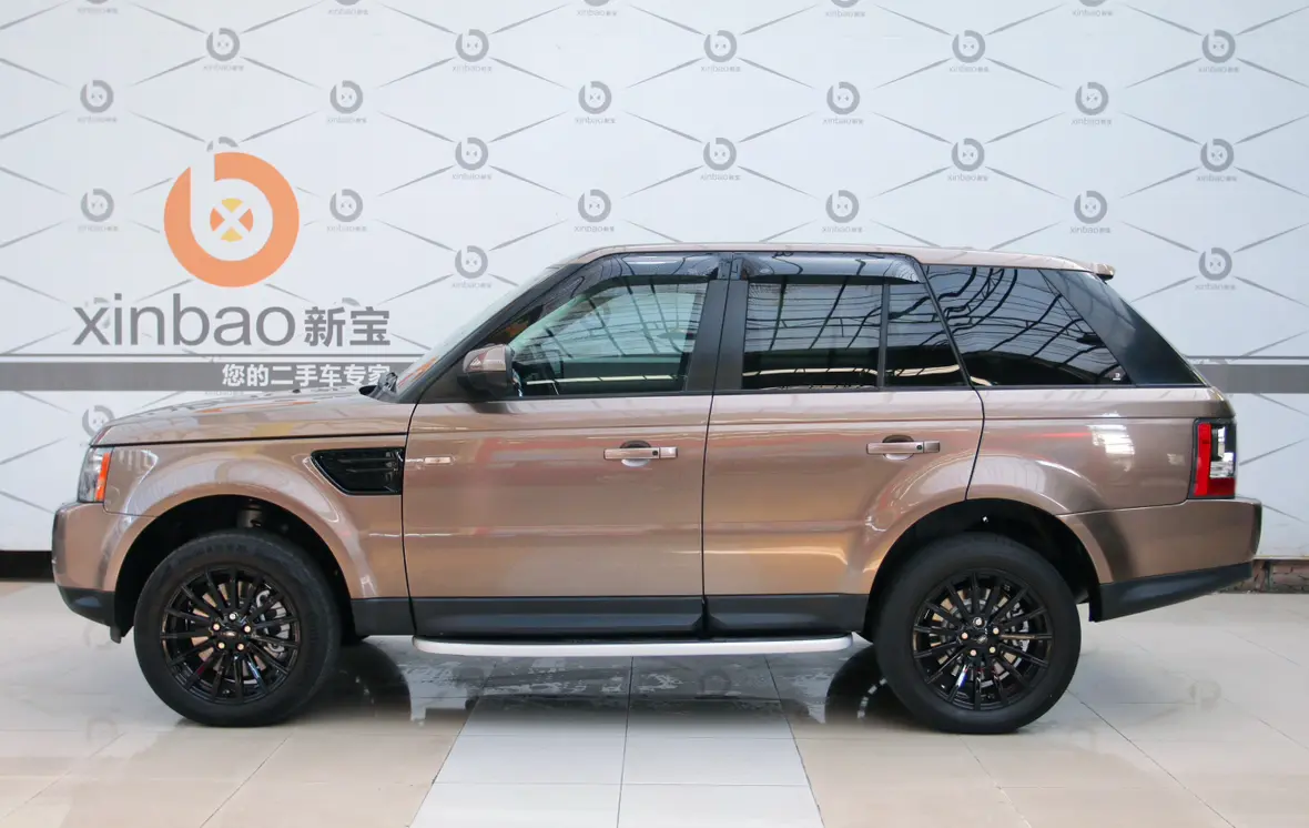 Land Rover Range Rover Sport  из Китая