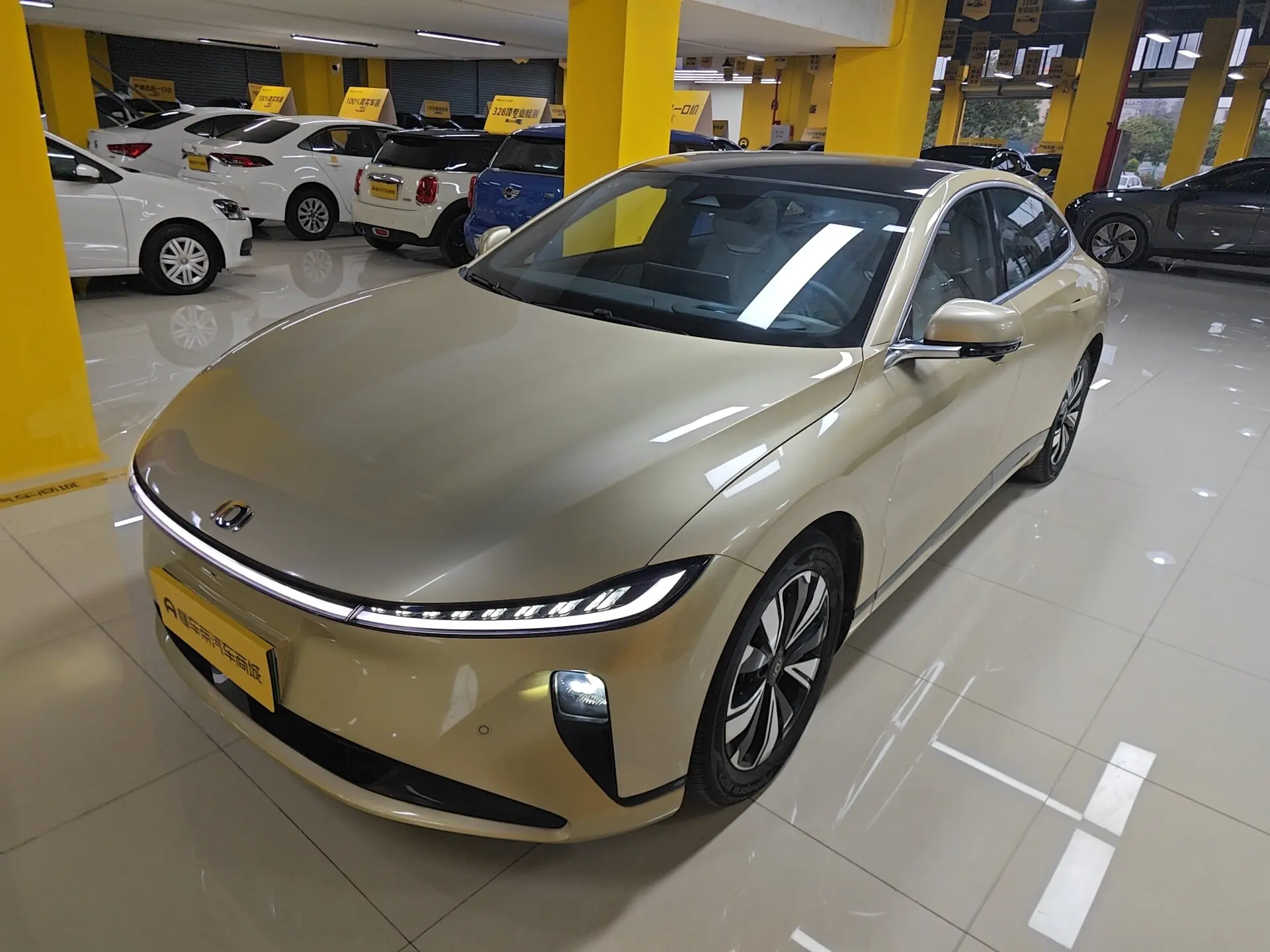 Changan Qiyuan A07  из Китая