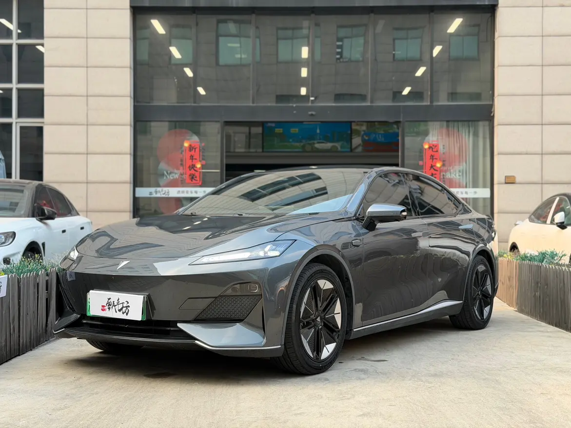 Deepal Dark blue SL03  из Китая