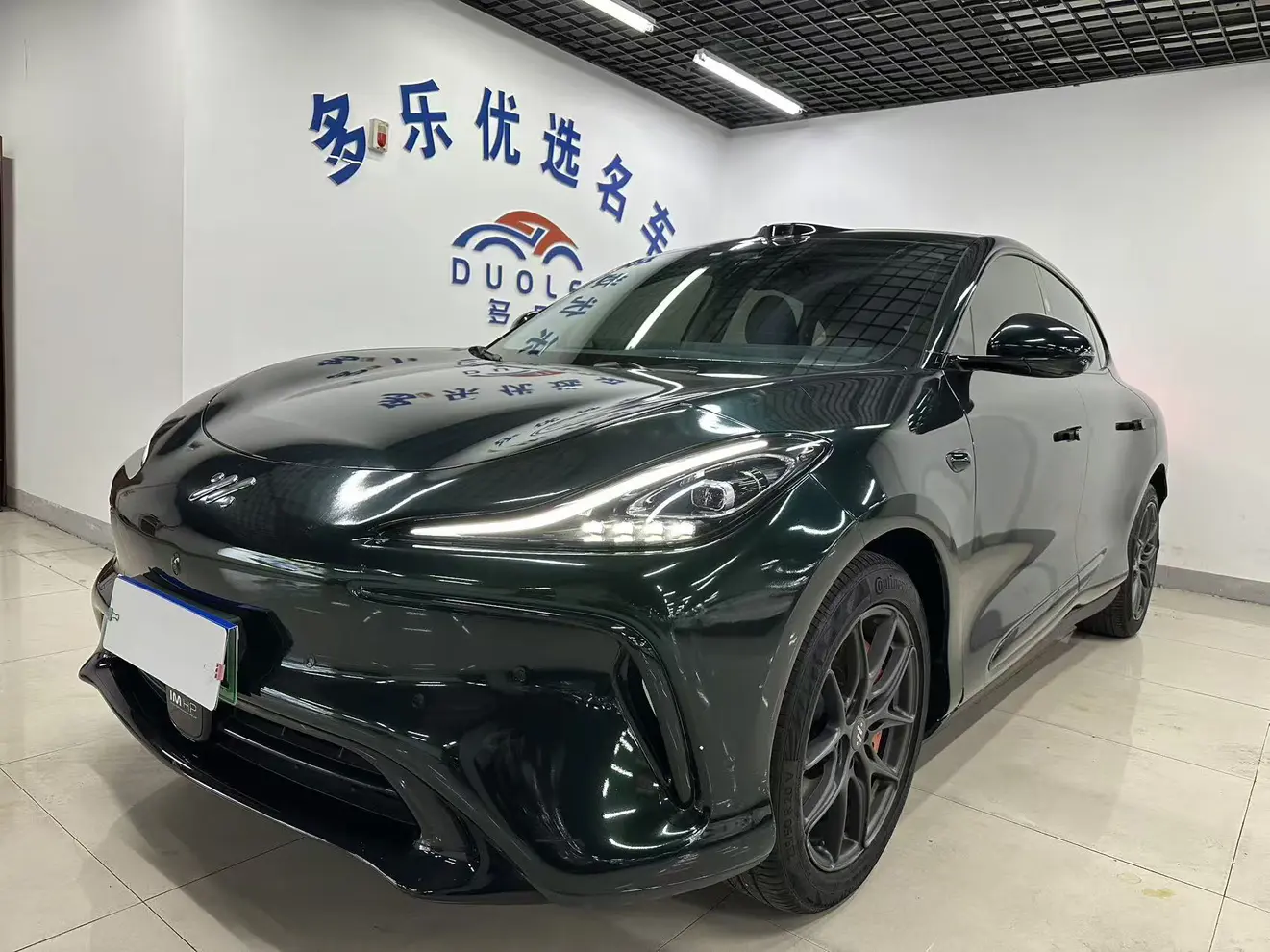 Zhiji LS6  из Китая