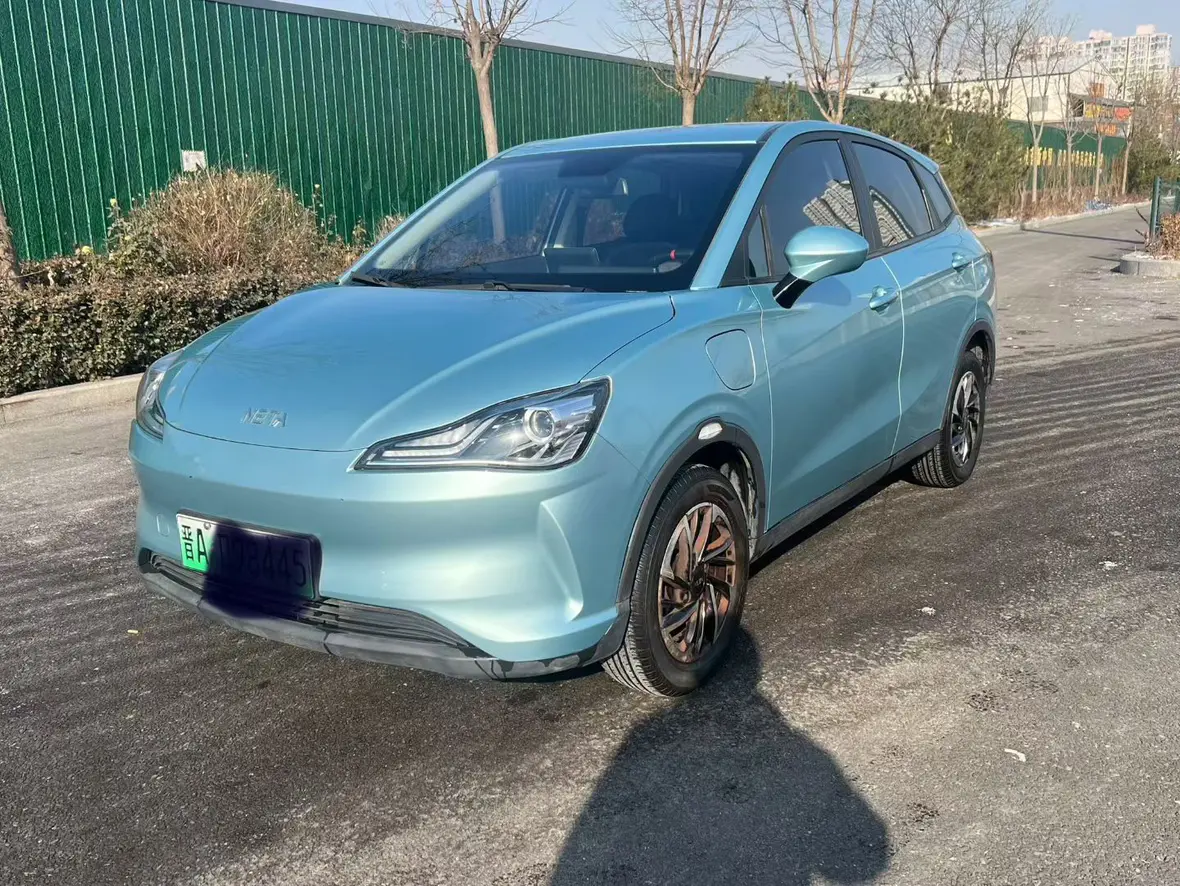 NETA Nezha V  из Китая