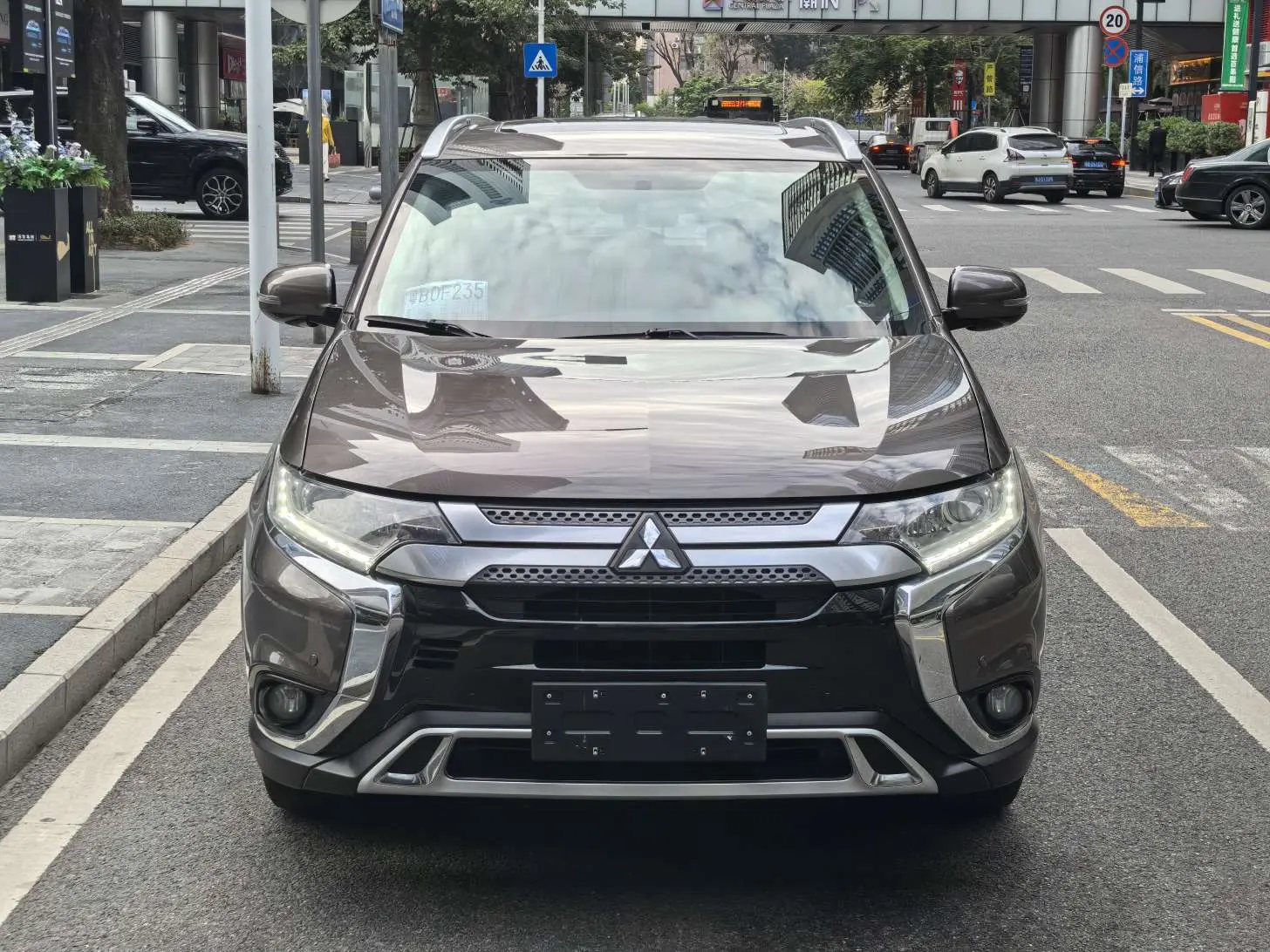 Mitsubishi Outlander  из Китая