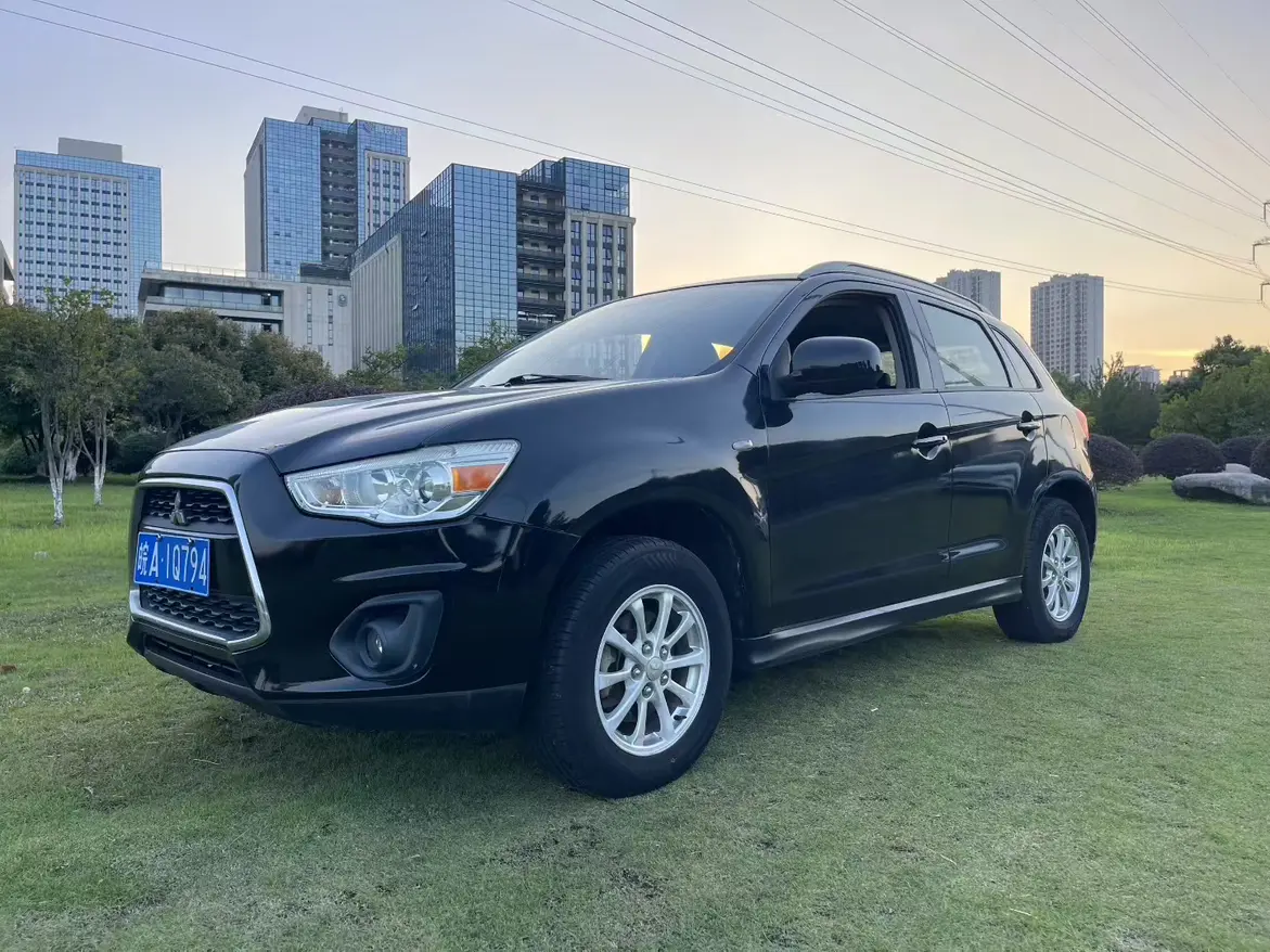 Mitsubishi Jinxuan ASX  из Китая