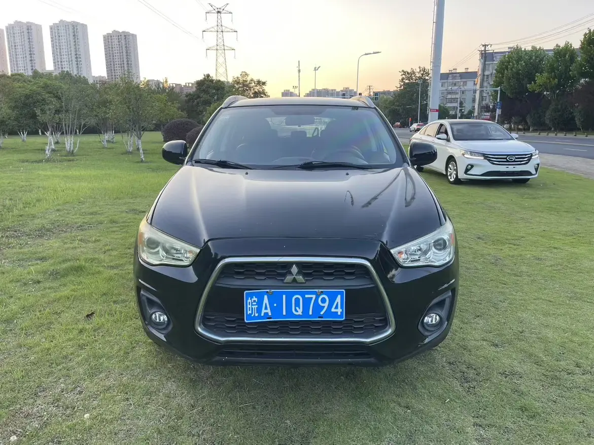 Mitsubishi Jinxuan ASX  из Китая