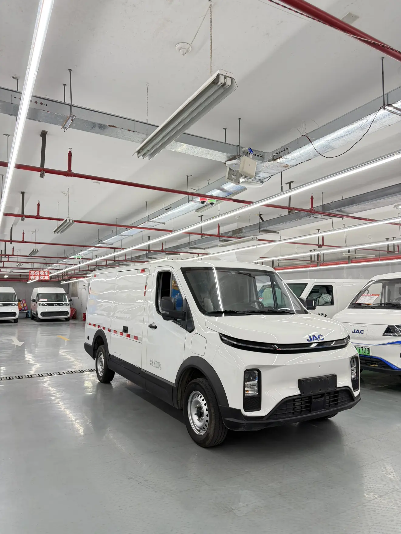 Jiangxi JAC Van Bolo  из Китая