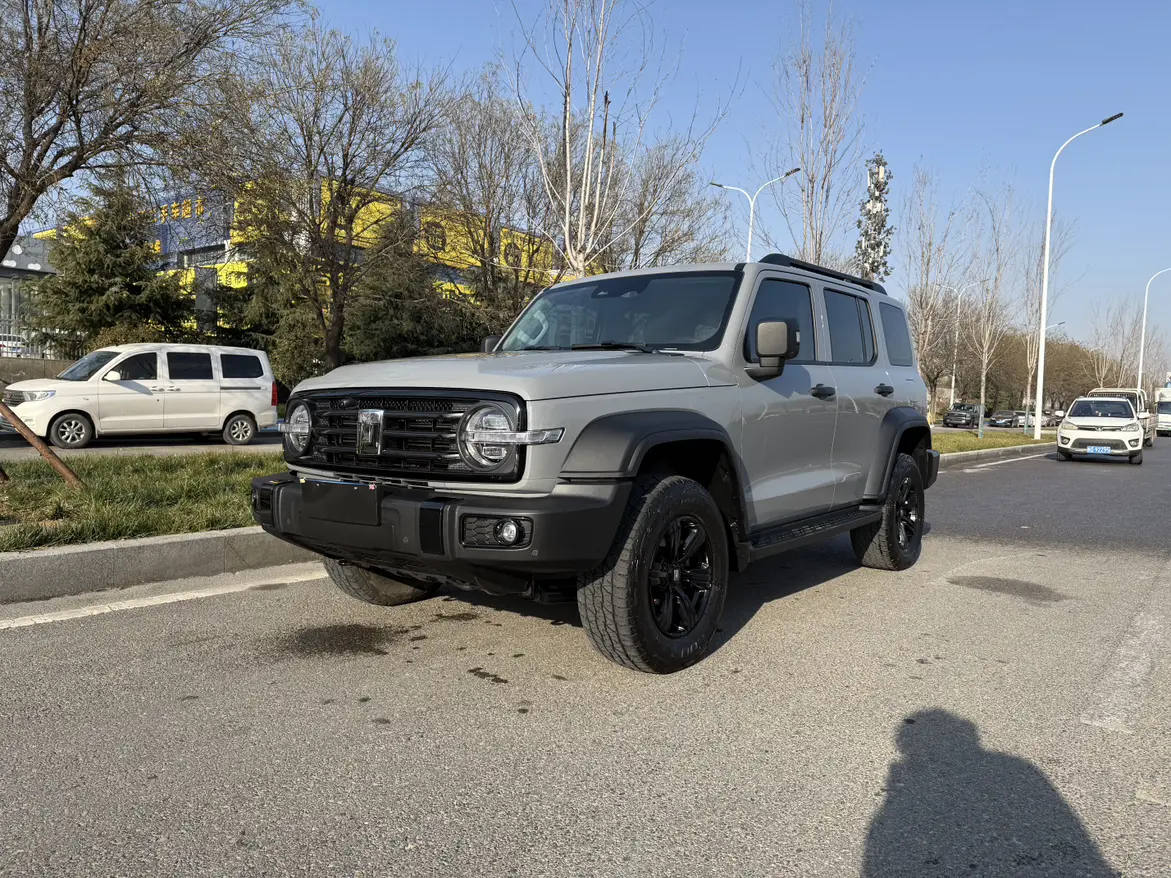 Tank 300  из Китая